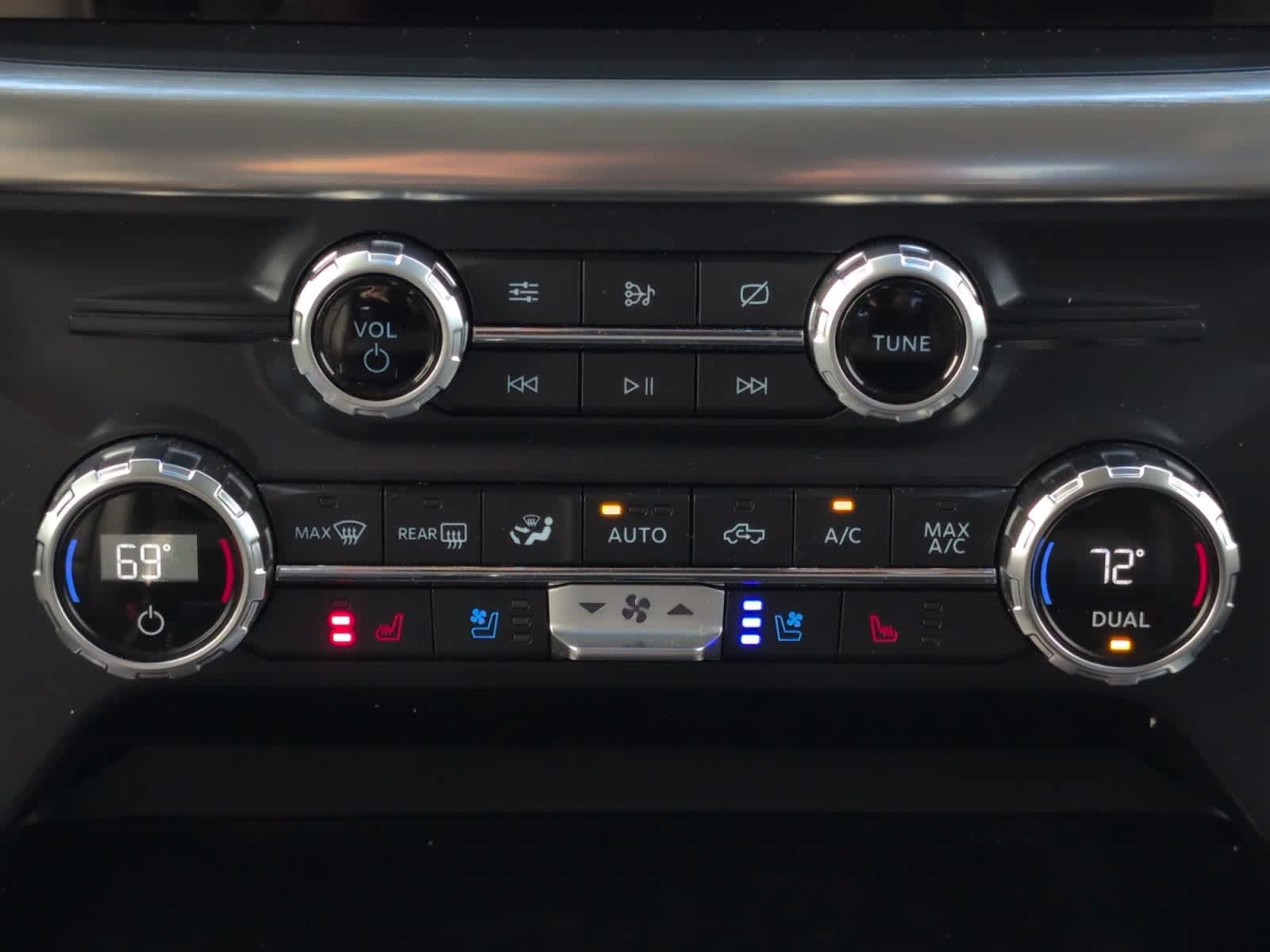 used 2021 Ford F-150 car, priced at $38,997