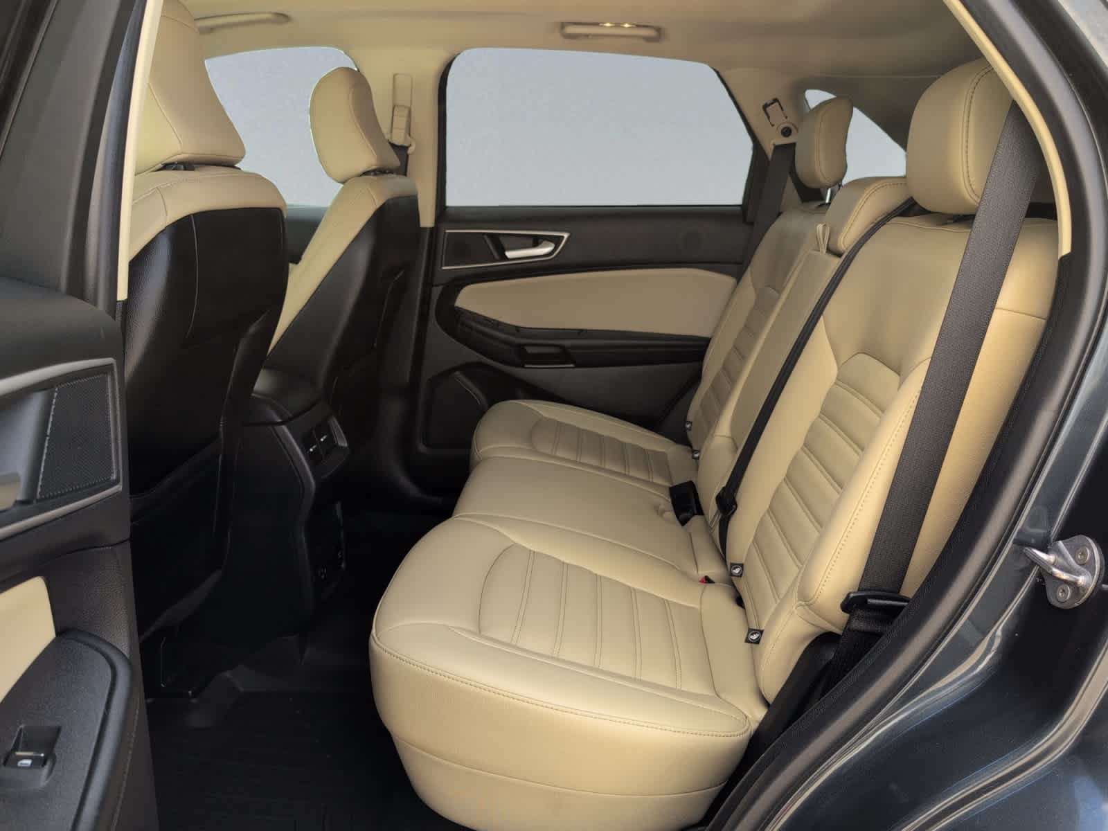 used 2022 Ford Edge car, priced at $27,498