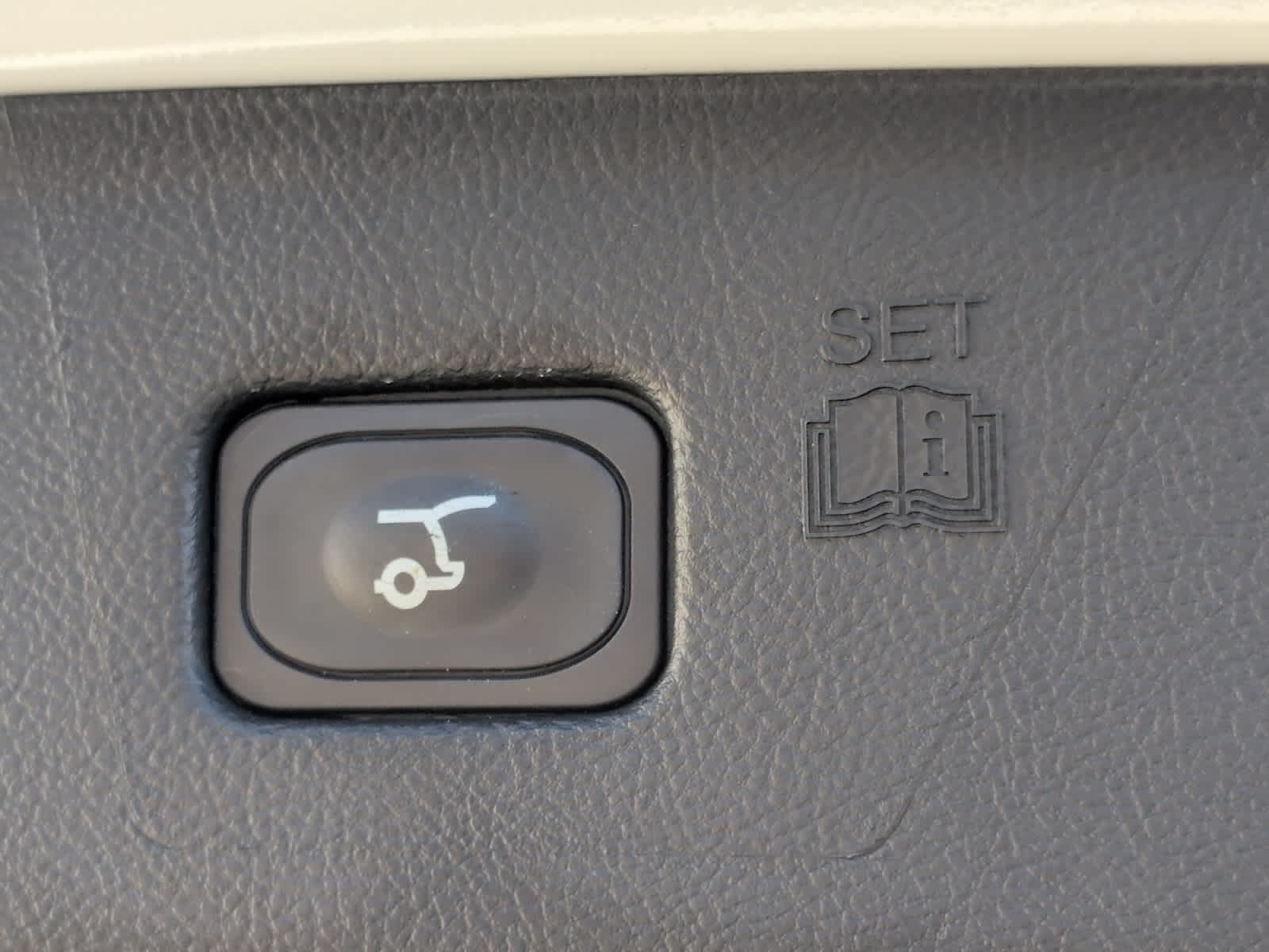 used 2022 Ford Edge car, priced at $26,497