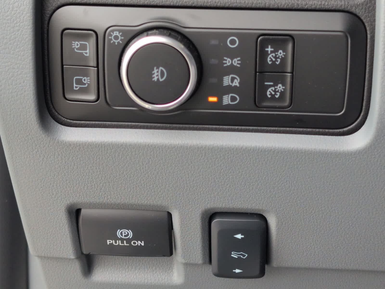 new 2025 Ford Super Duty F-450 DRW car, priced at $100,840