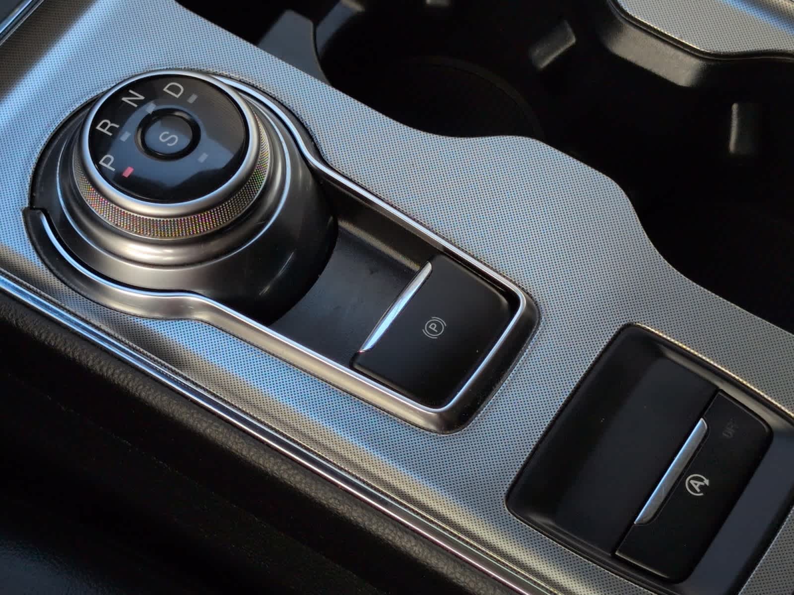 used 2022 Ford Edge car, priced at $26,297