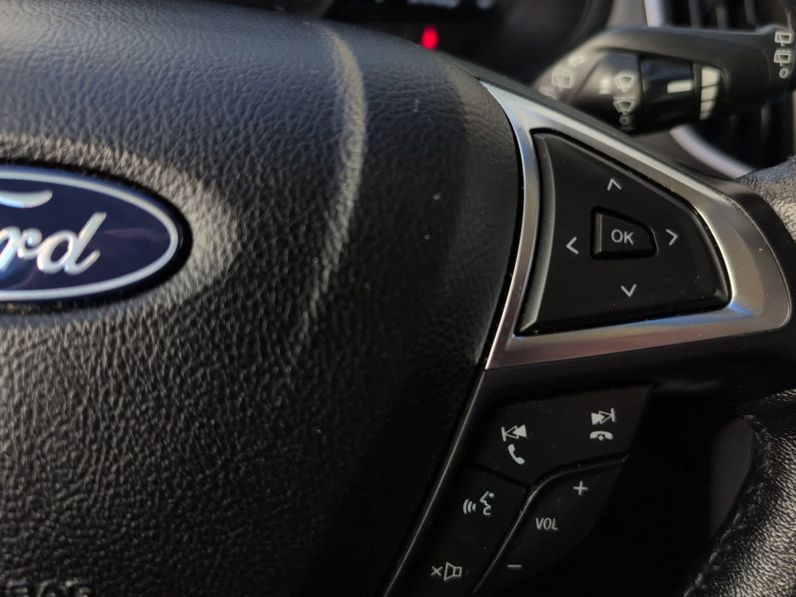 used 2022 Ford Edge car, priced at $25,997