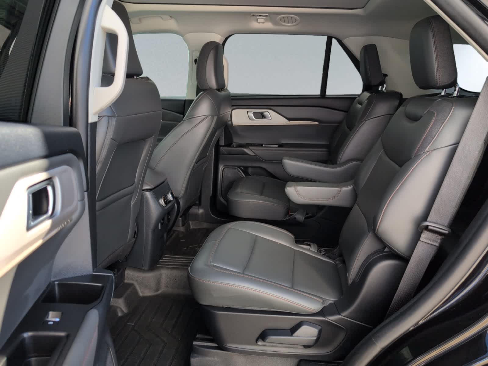 used 2025 Ford Explorer car, priced at $44,497