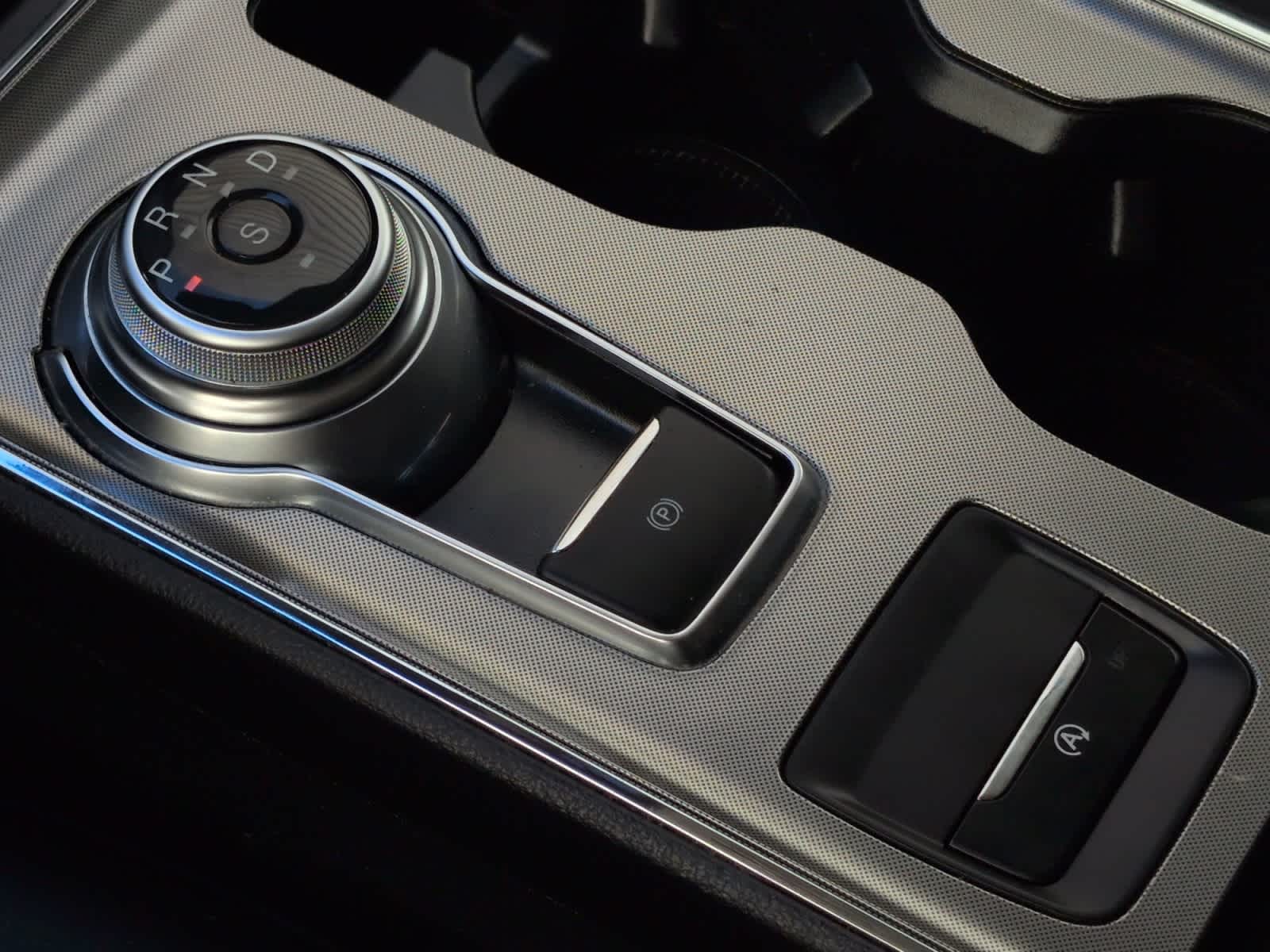 used 2022 Ford Edge car, priced at $25,997