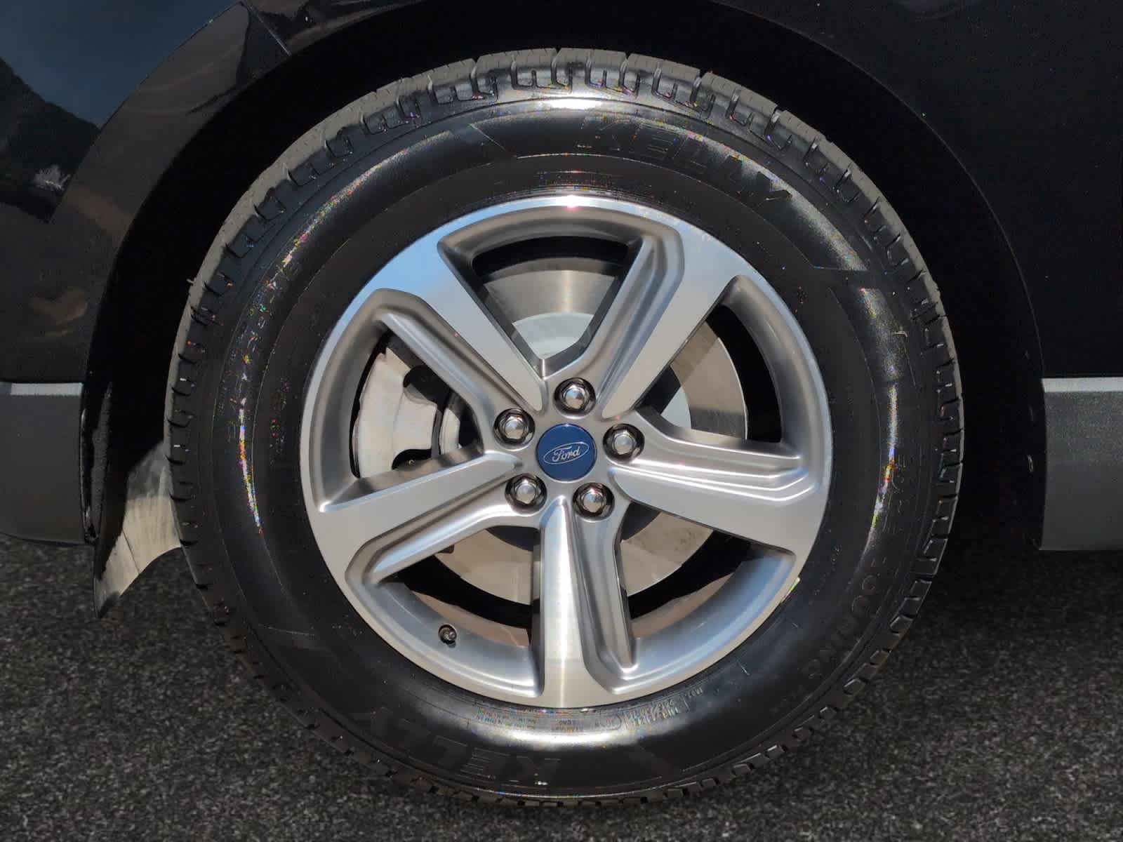 used 2022 Ford Edge car, priced at $26,297