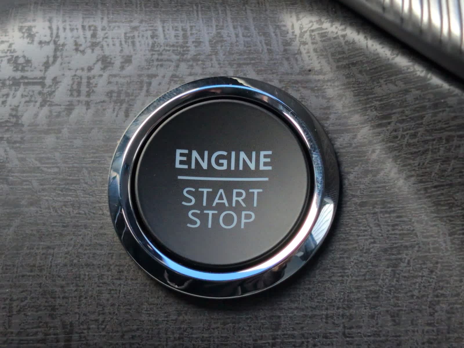 new 2025 Ford Explorer car, priced at $62,040