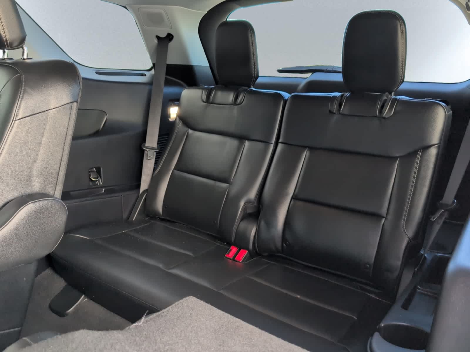 used 2022 Ford Explorer car, priced at $33,998