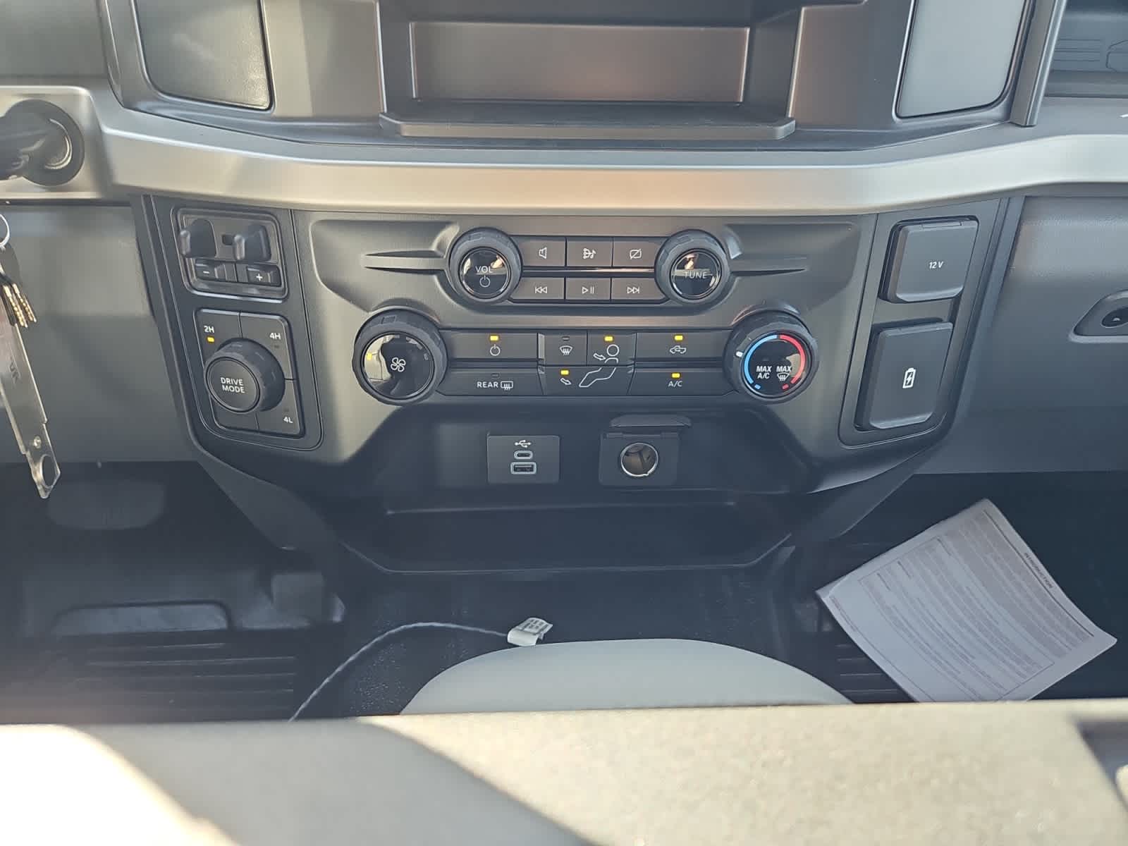 new 2024 Ford Super Duty F-550 DRW car, priced at $89,998