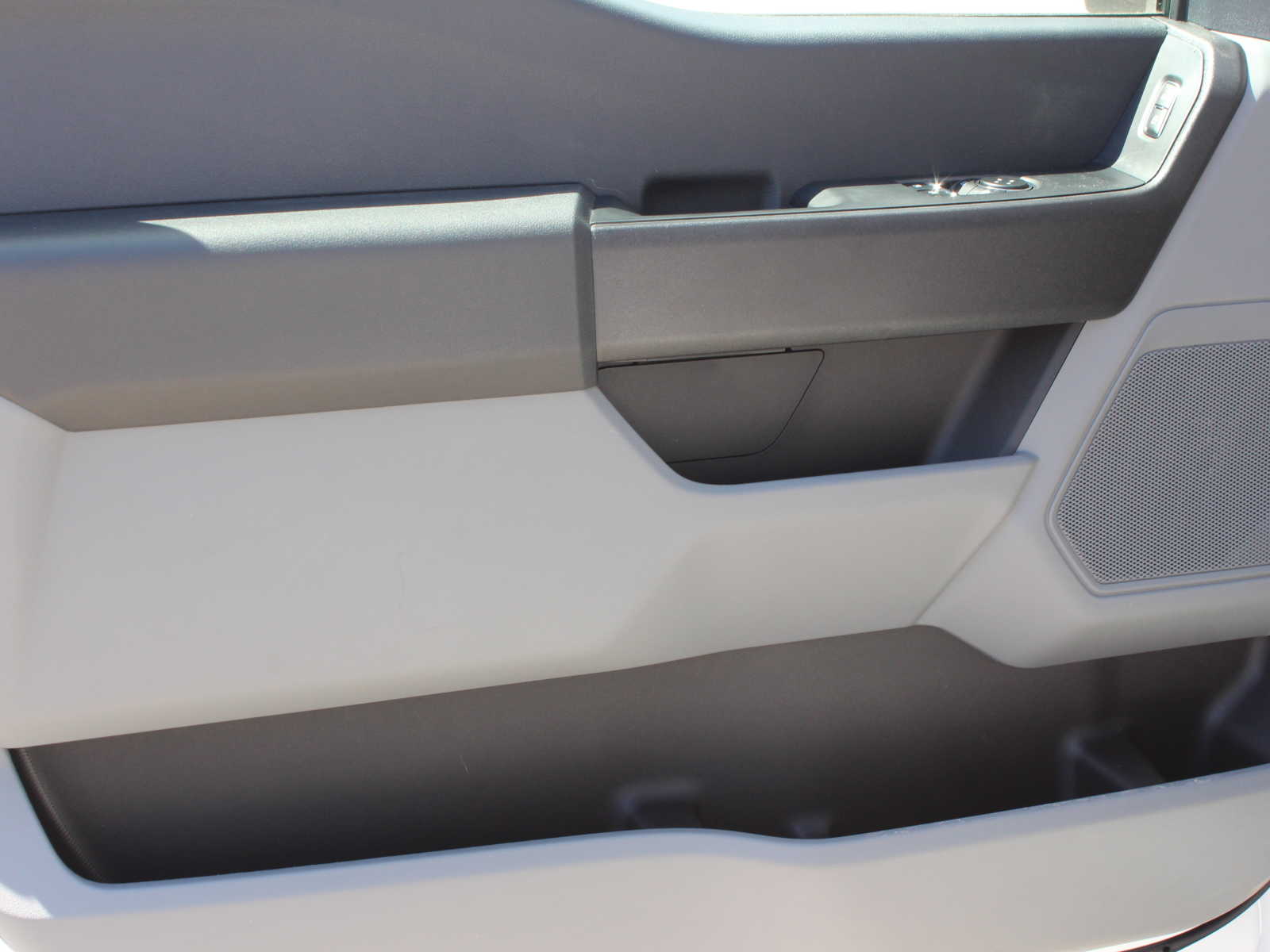 new 2024 Ford Super Duty F-550 DRW car, priced at $86,998