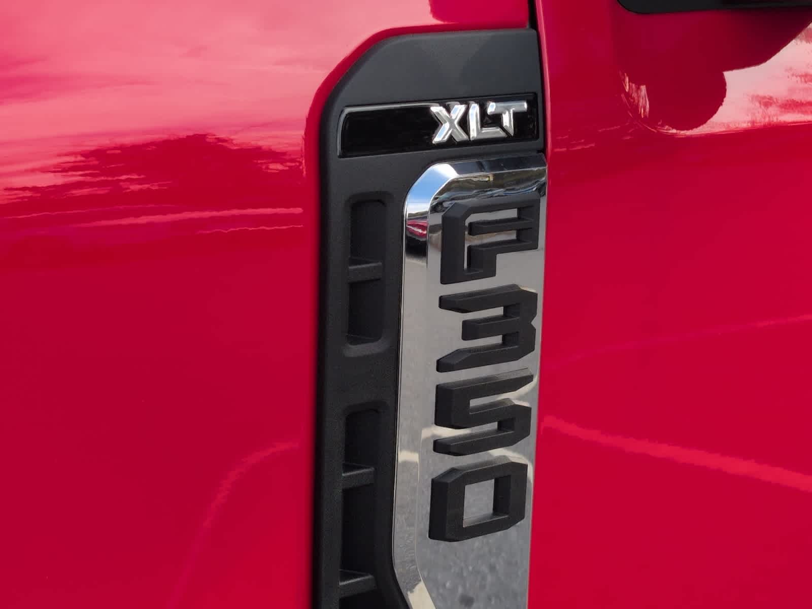 new 2026 Ford Super Duty F-350 SRW car, priced at $69,910