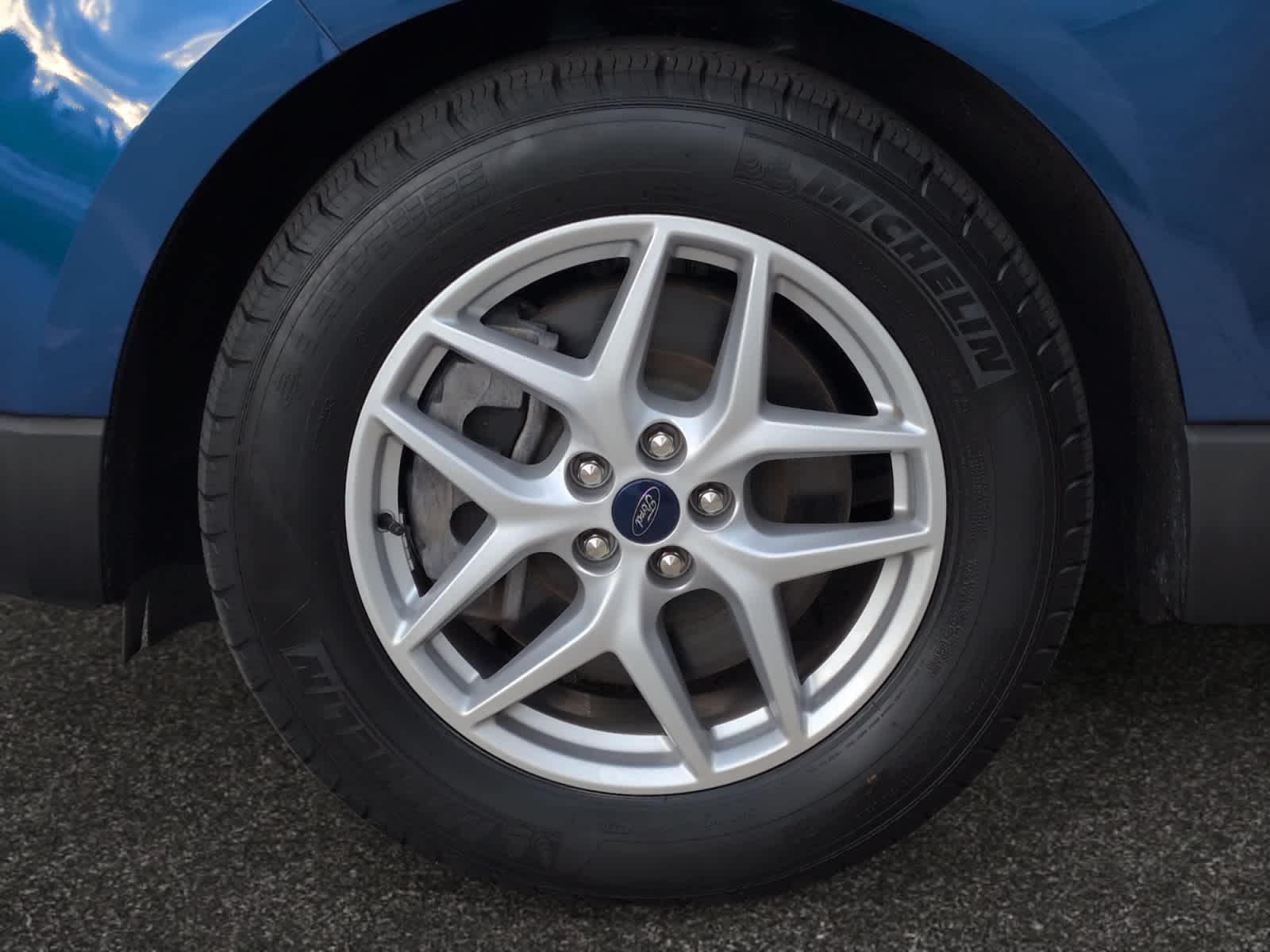 used 2022 Ford Edge car, priced at $27,497