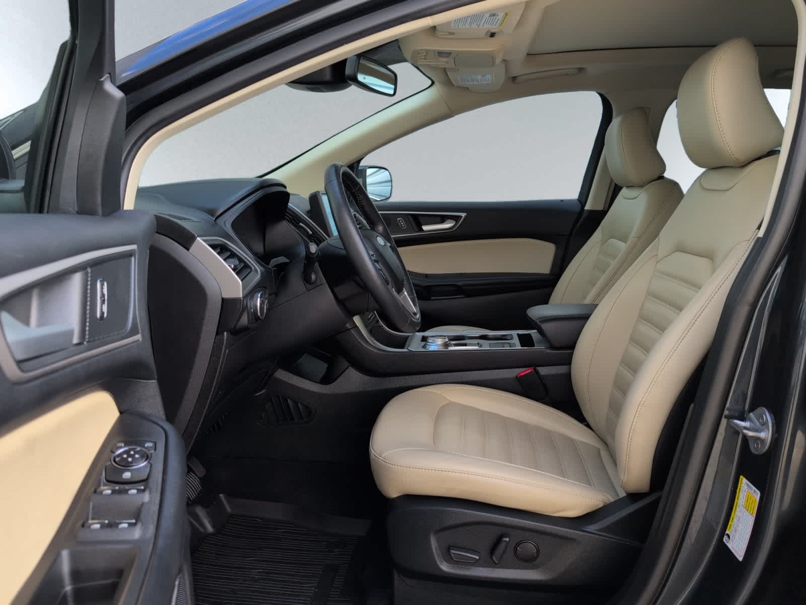 used 2022 Ford Edge car, priced at $26,497