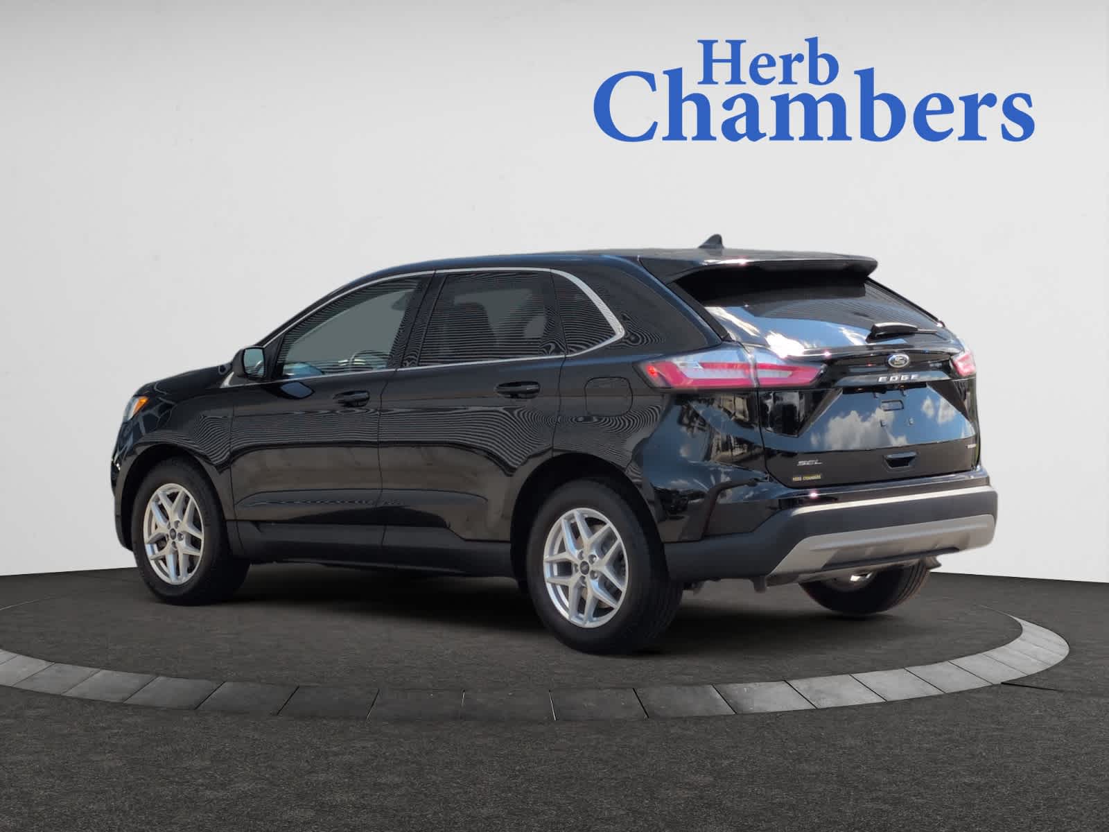 used 2022 Ford Edge car, priced at $26,798