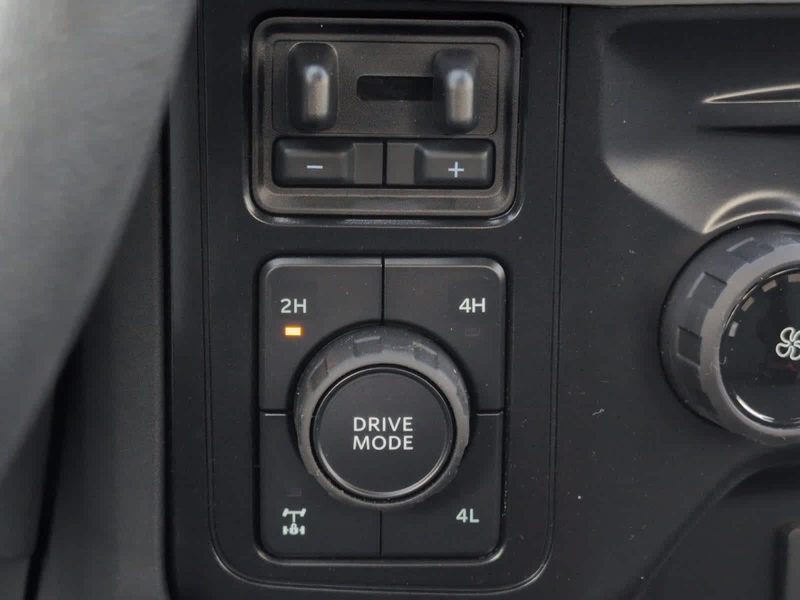 new 2026 Ford Super Duty F-350 SRW car, priced at $69,910