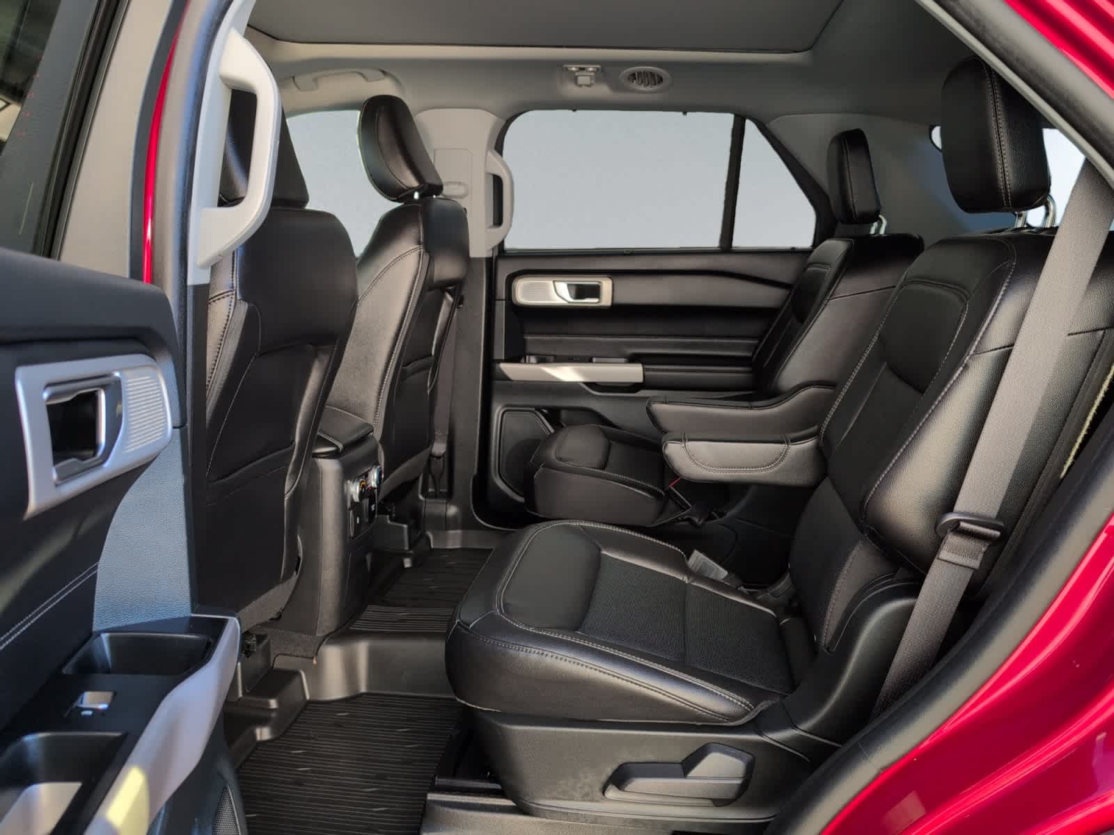 used 2023 Ford Explorer car, priced at $36,497