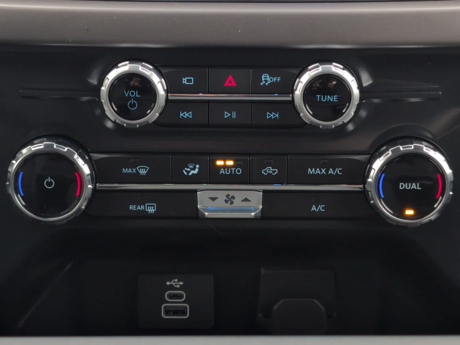 new 2025 Ford F-150 car, priced at $57,550