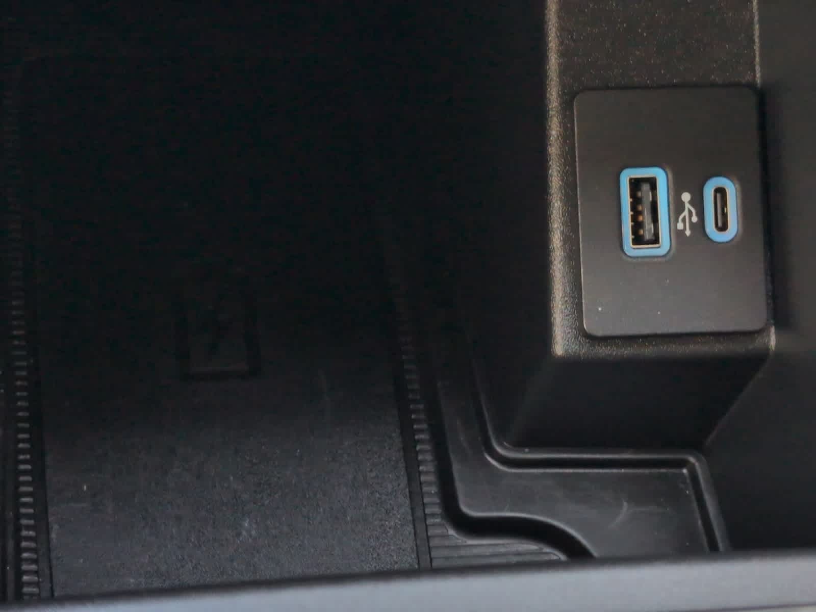 used 2022 Ford Edge car, priced at $26,497