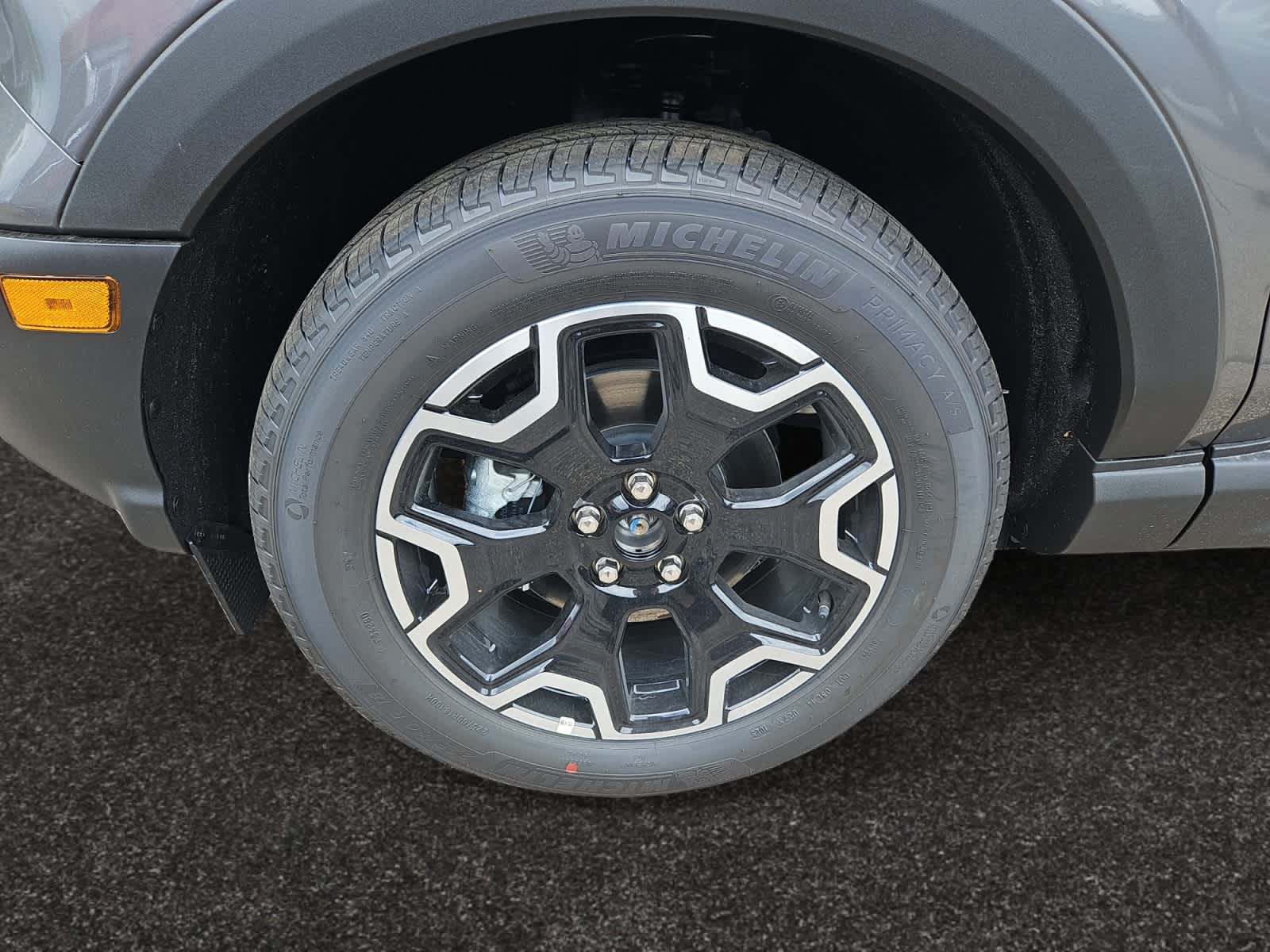 new 2025 Ford Bronco Sport car, priced at $38,335