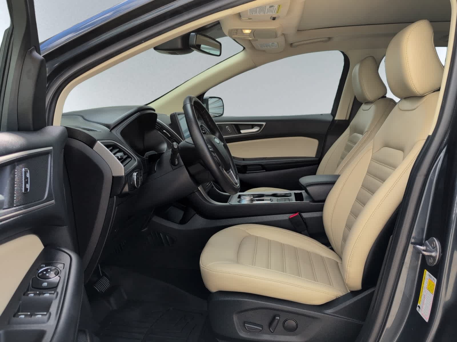 used 2022 Ford Edge car, priced at $27,498
