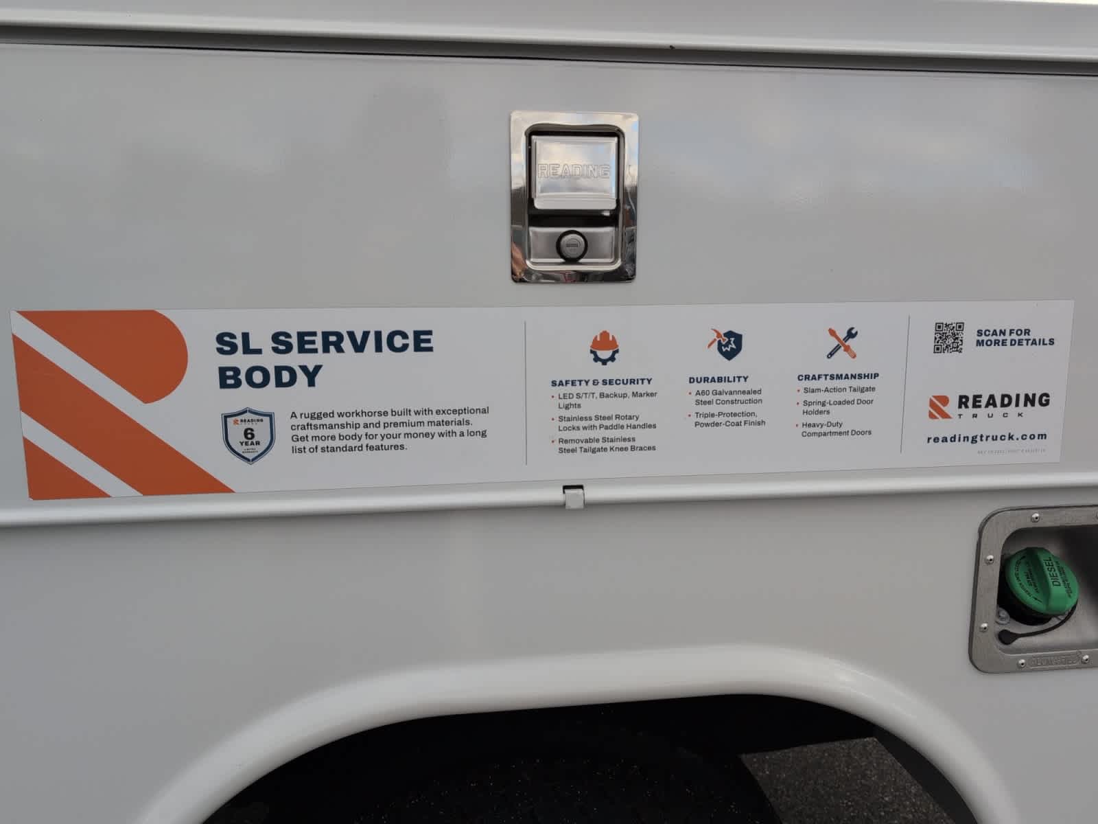 new 2025 Ford Super Duty F-450 DRW car, priced at $100,840