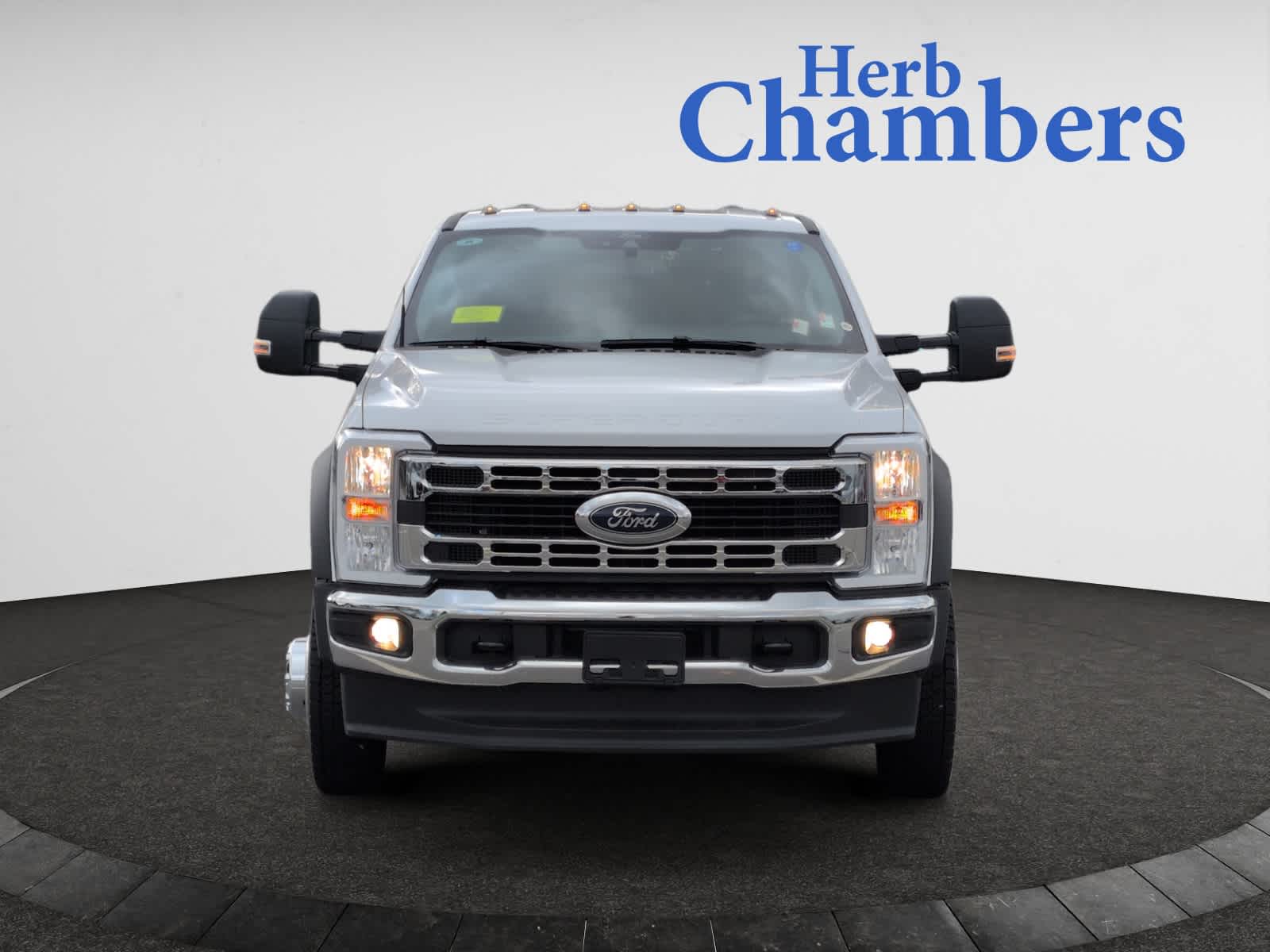 new 2025 Ford Super Duty F-450 DRW car, priced at $100,840