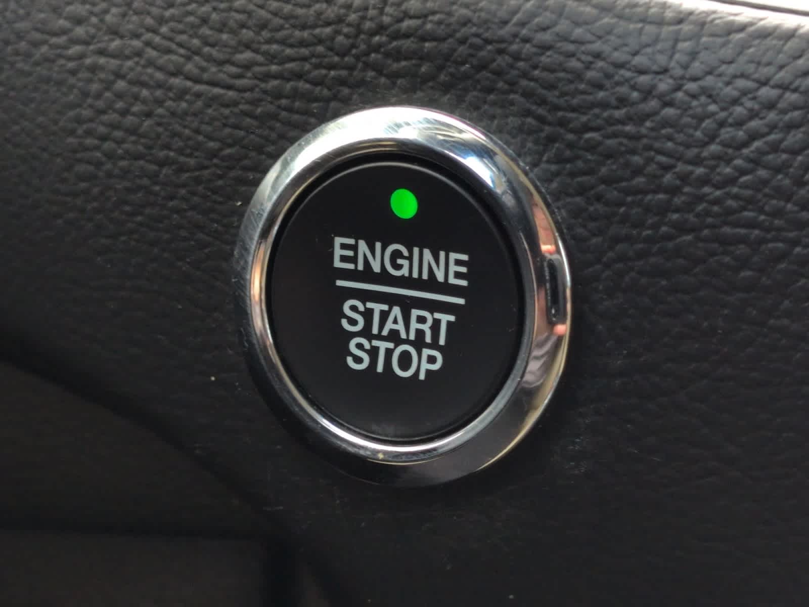 used 2022 Ford Edge car, priced at $27,498