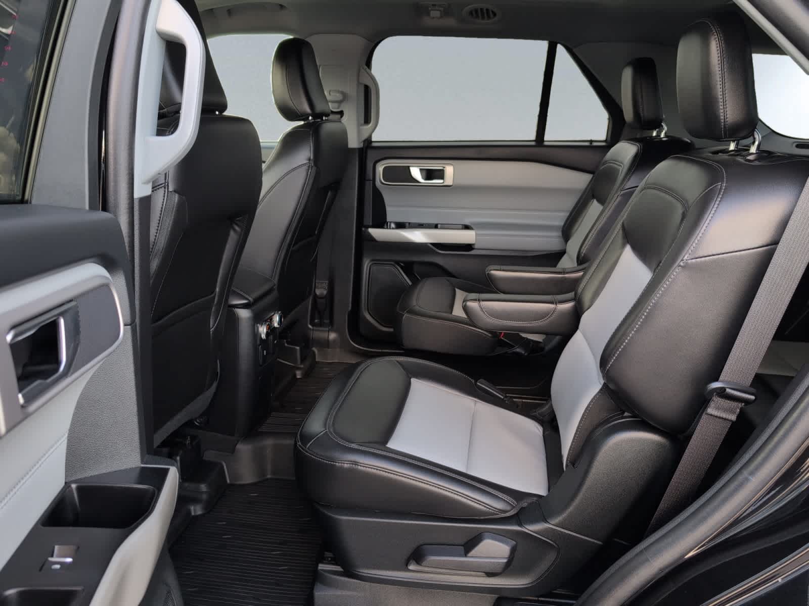 used 2022 Ford Explorer car, priced at $32,798