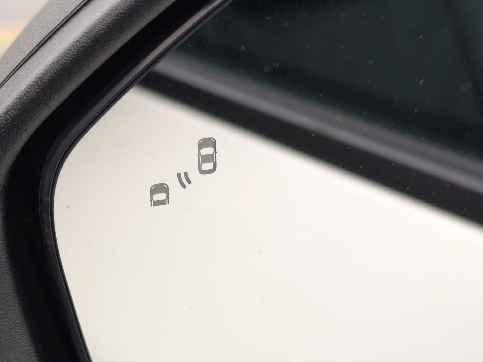 used 2022 Ford Explorer car, priced at $33,297