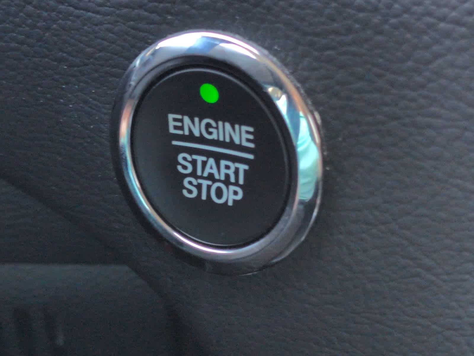 used 2022 Ford Edge car, priced at $28,798
