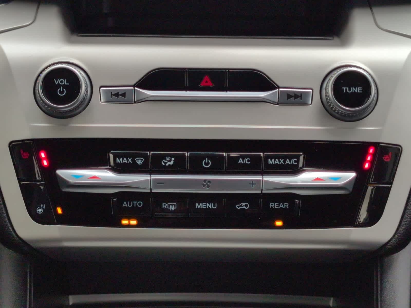 used 2022 Ford Explorer car, priced at $33,297