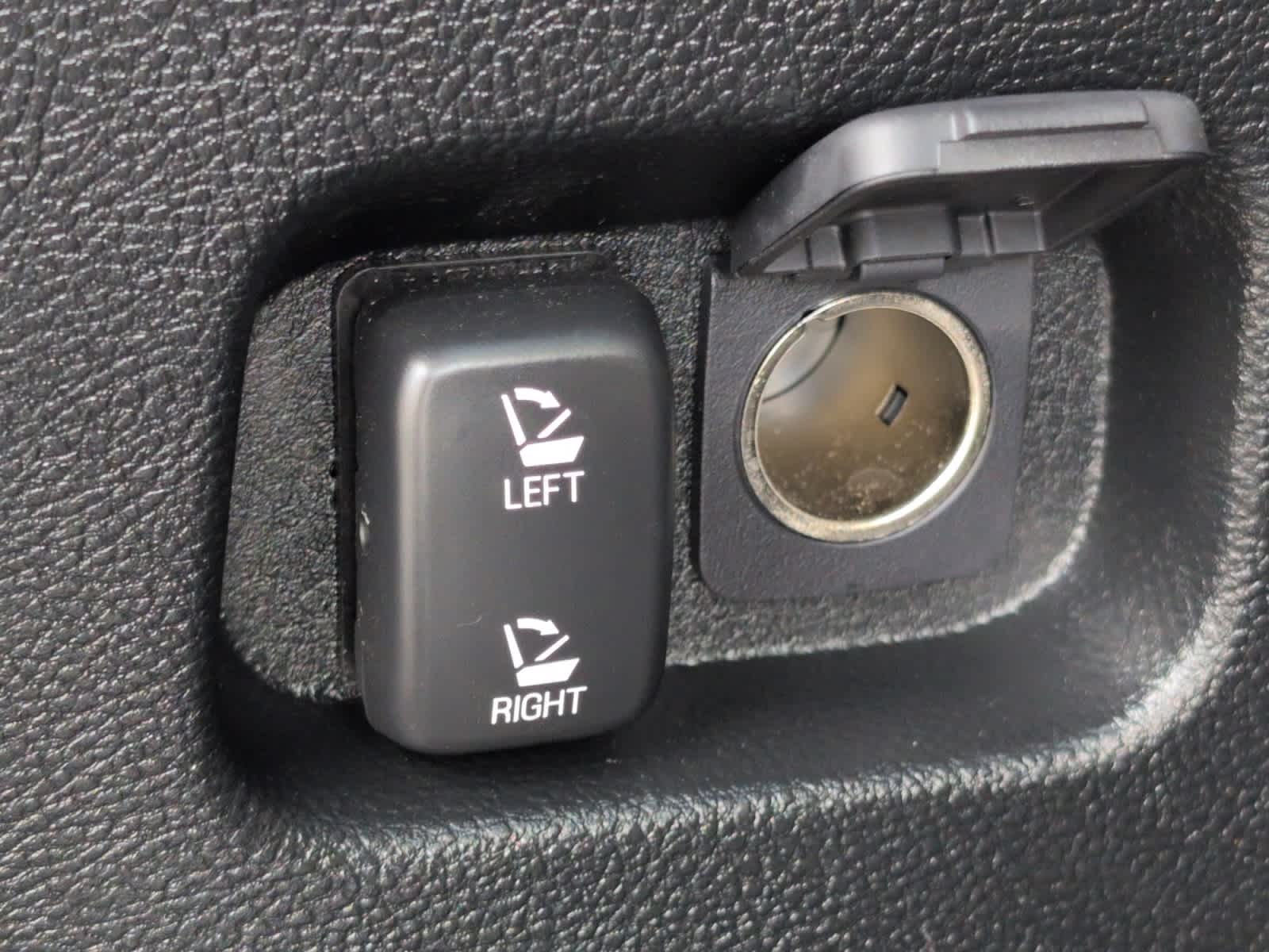 used 2022 Ford Edge car, priced at $27,497