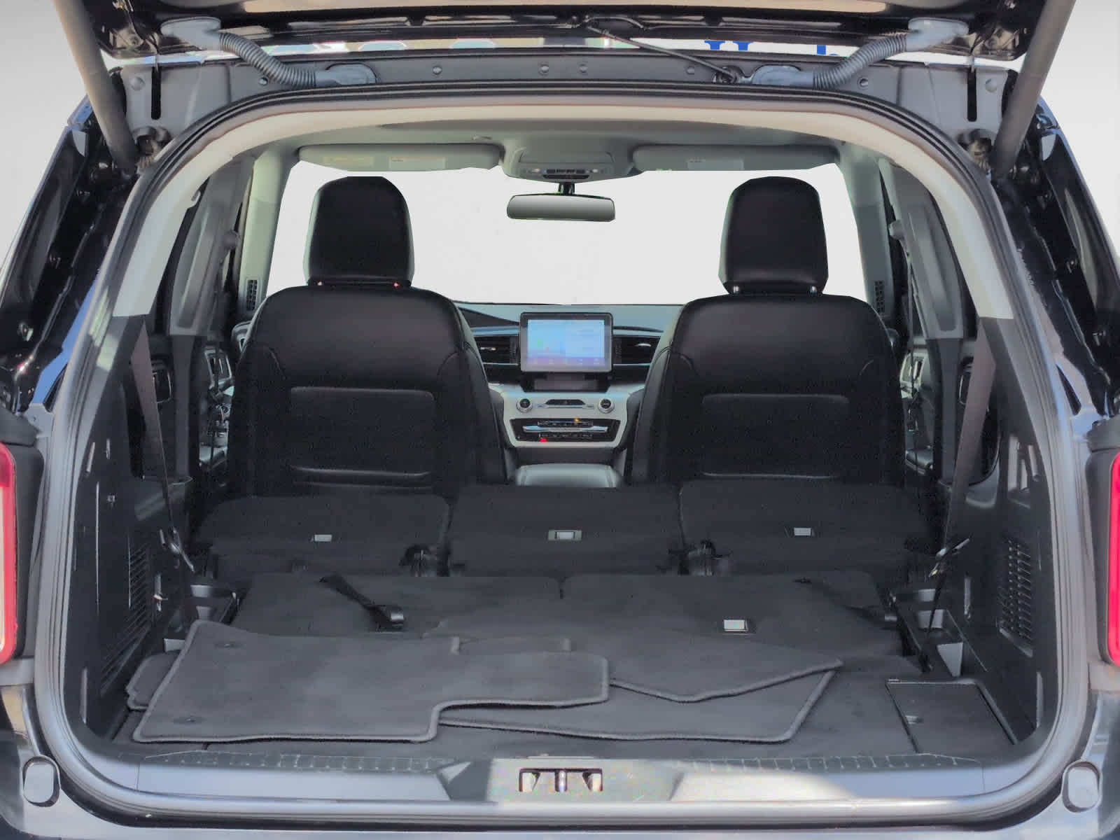 used 2022 Ford Explorer car, priced at $33,998
