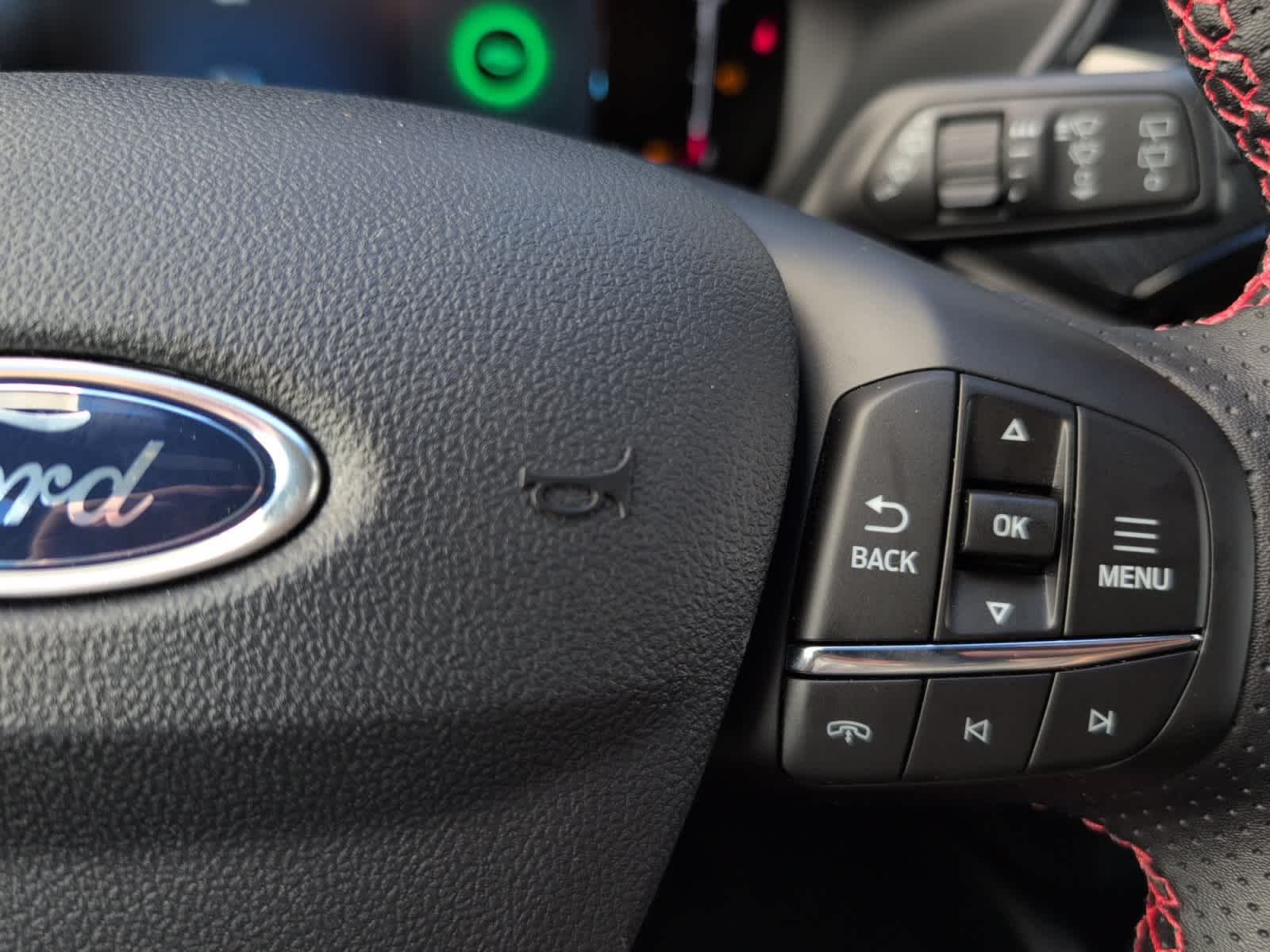 new 2025 Ford Escape car, priced at $35,136