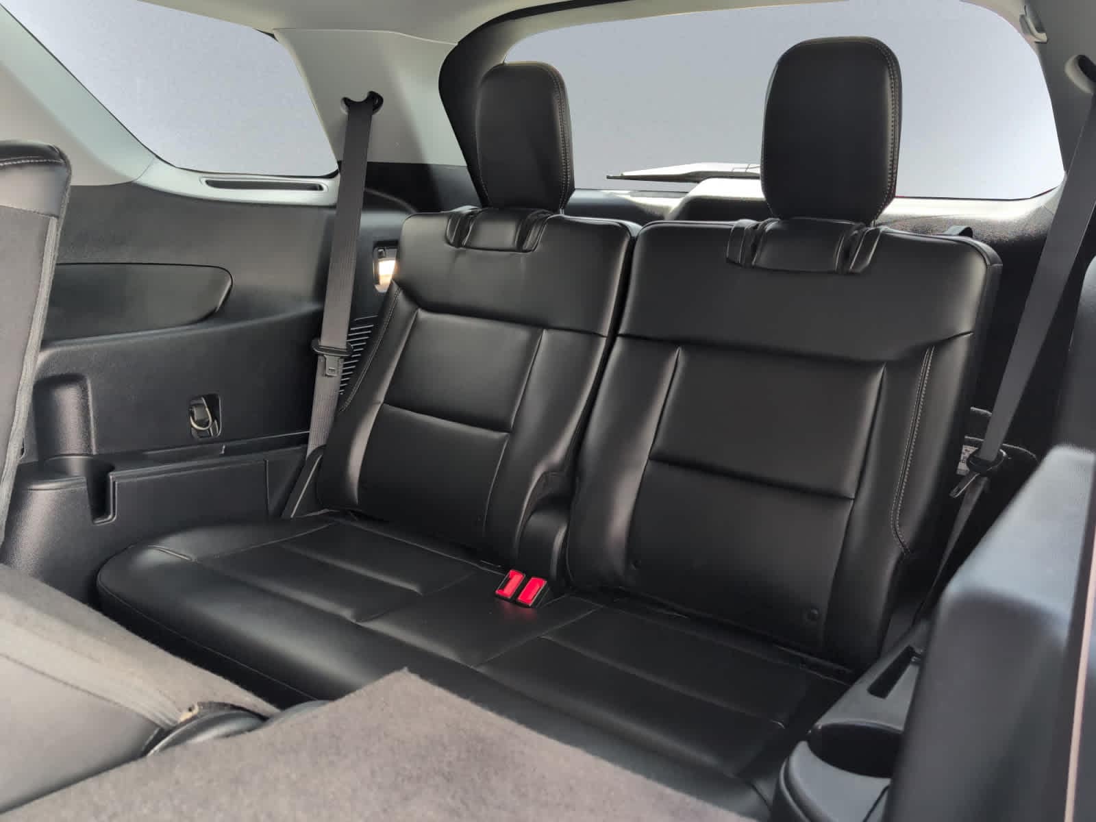 used 2022 Ford Explorer car, priced at $33,998