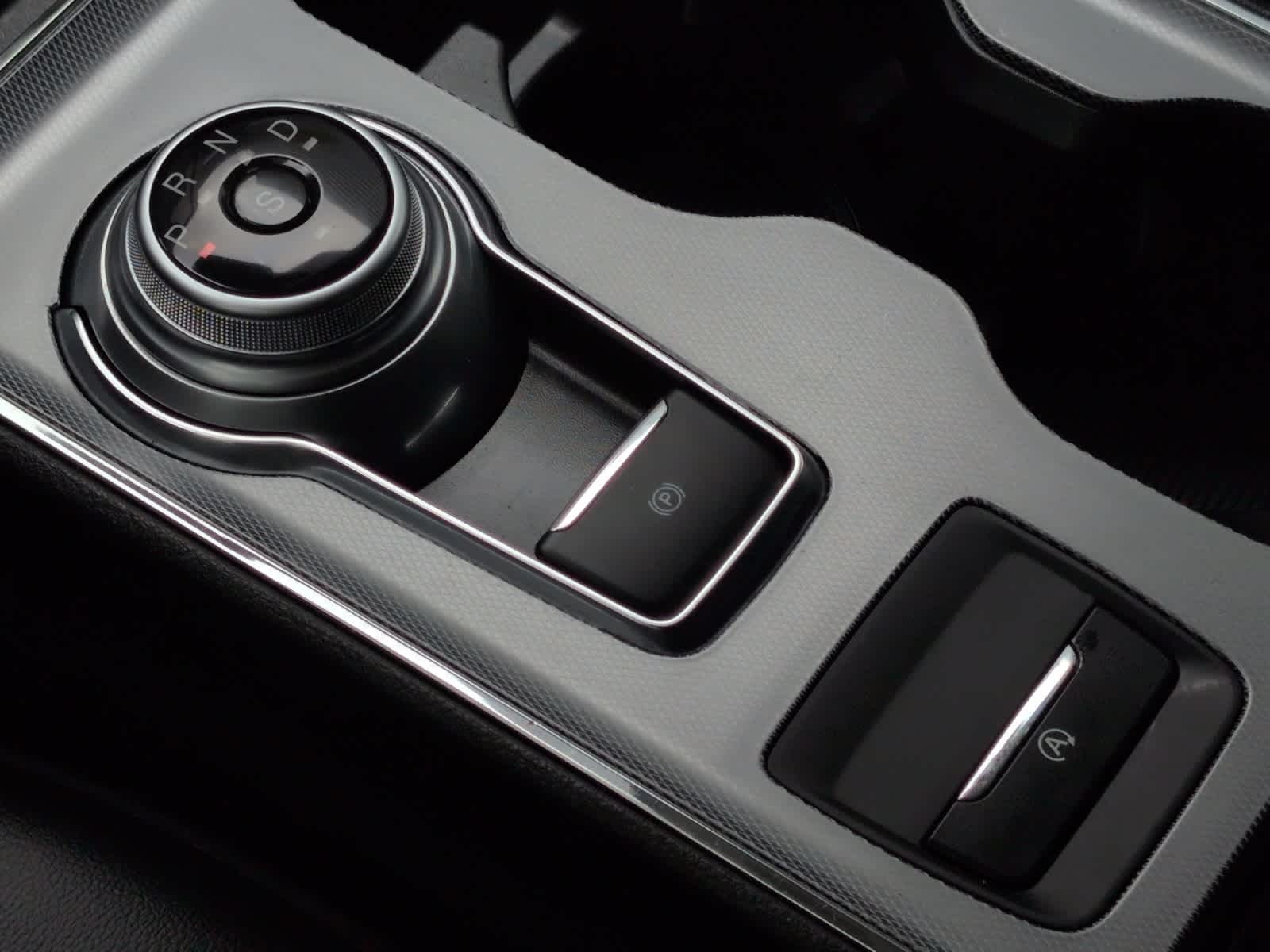 used 2021 Ford Edge car, priced at $22,497