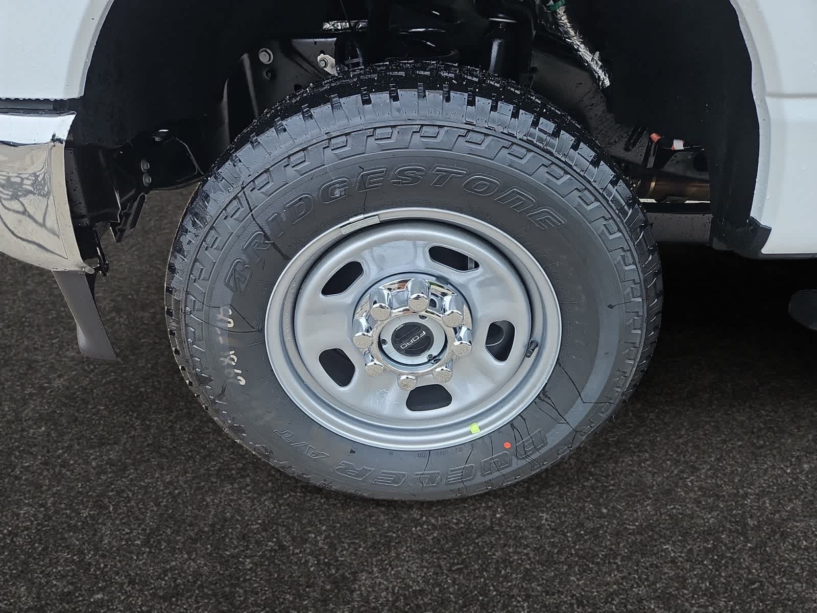 new 2025 Ford Super Duty F-350 SRW car, priced at $54,925