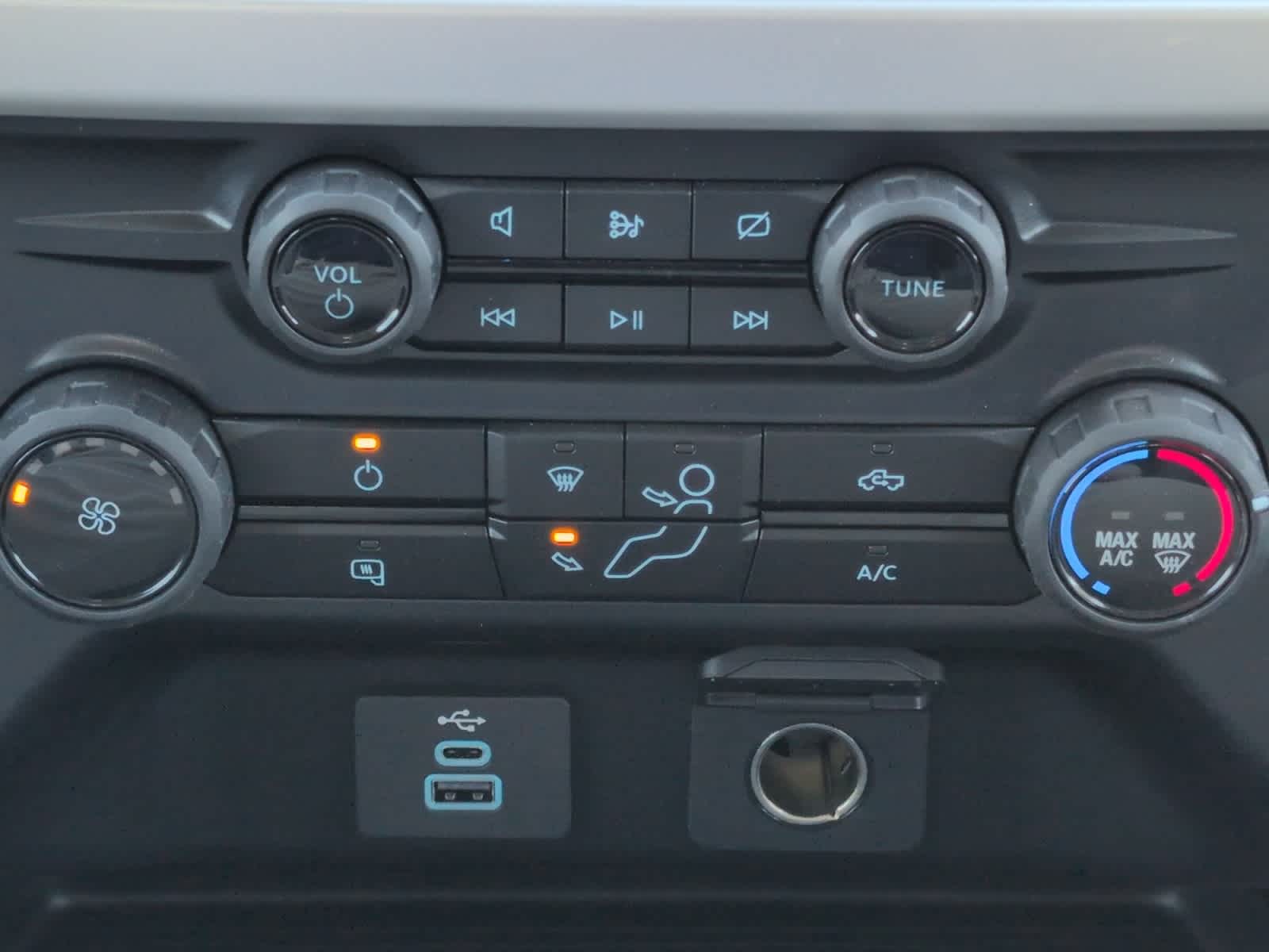 new 2024 Ford Super Duty F-450 DRW car, priced at $81,998