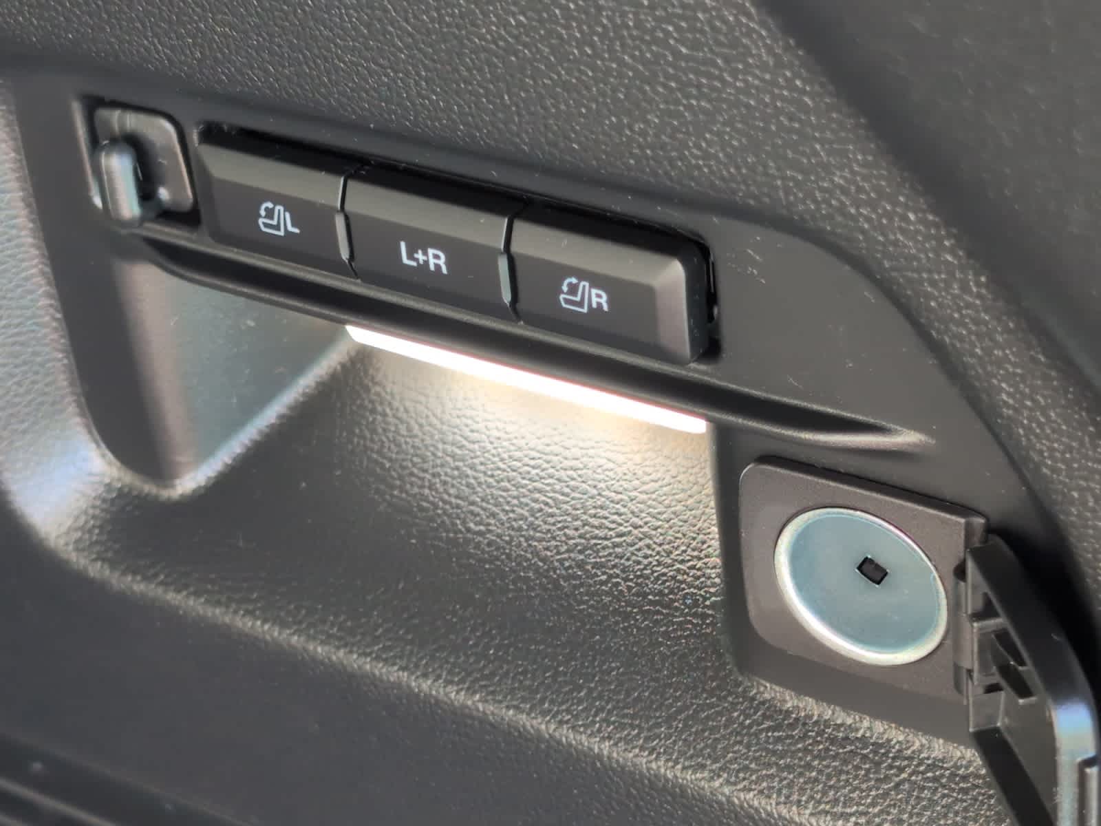 used 2023 Ford Explorer car, priced at $36,497