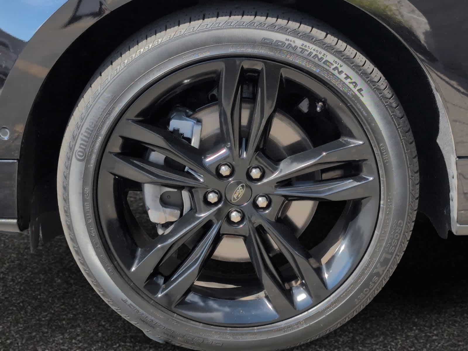 used 2022 Ford Edge car, priced at $31,998
