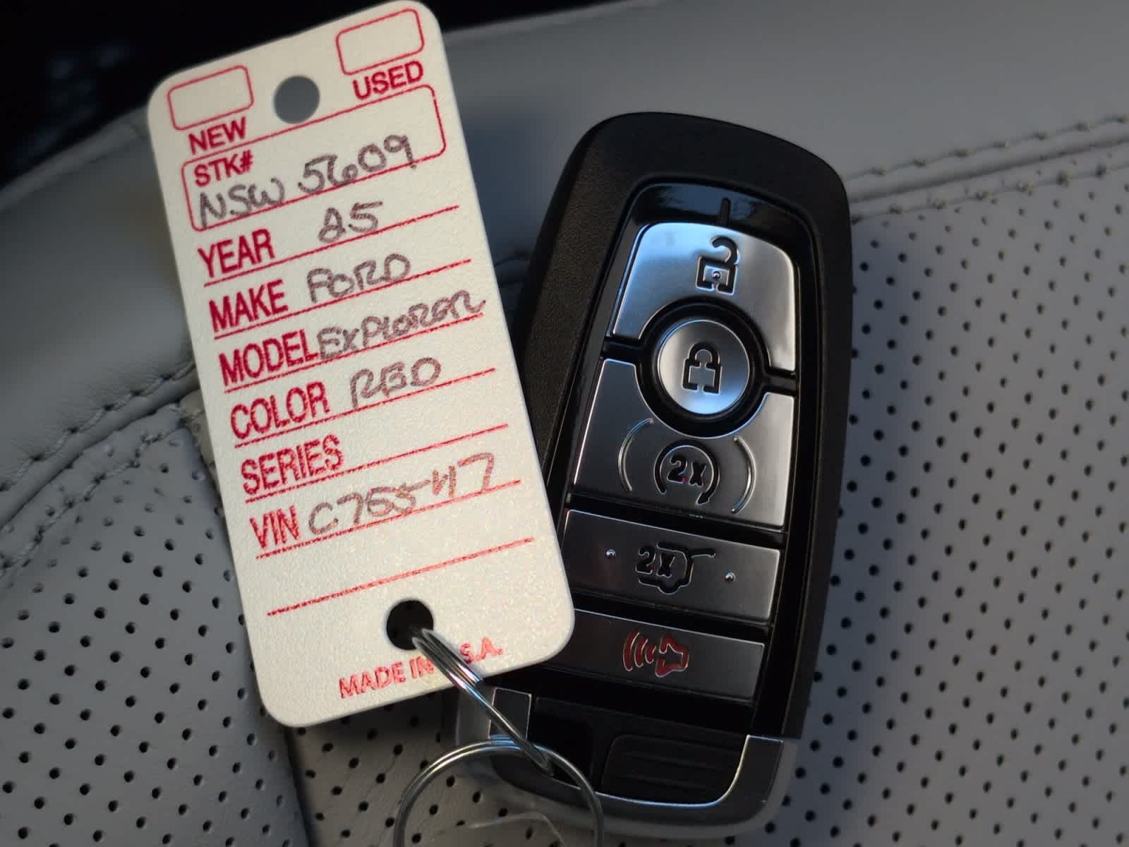 new 2025 Ford Explorer car, priced at $62,040