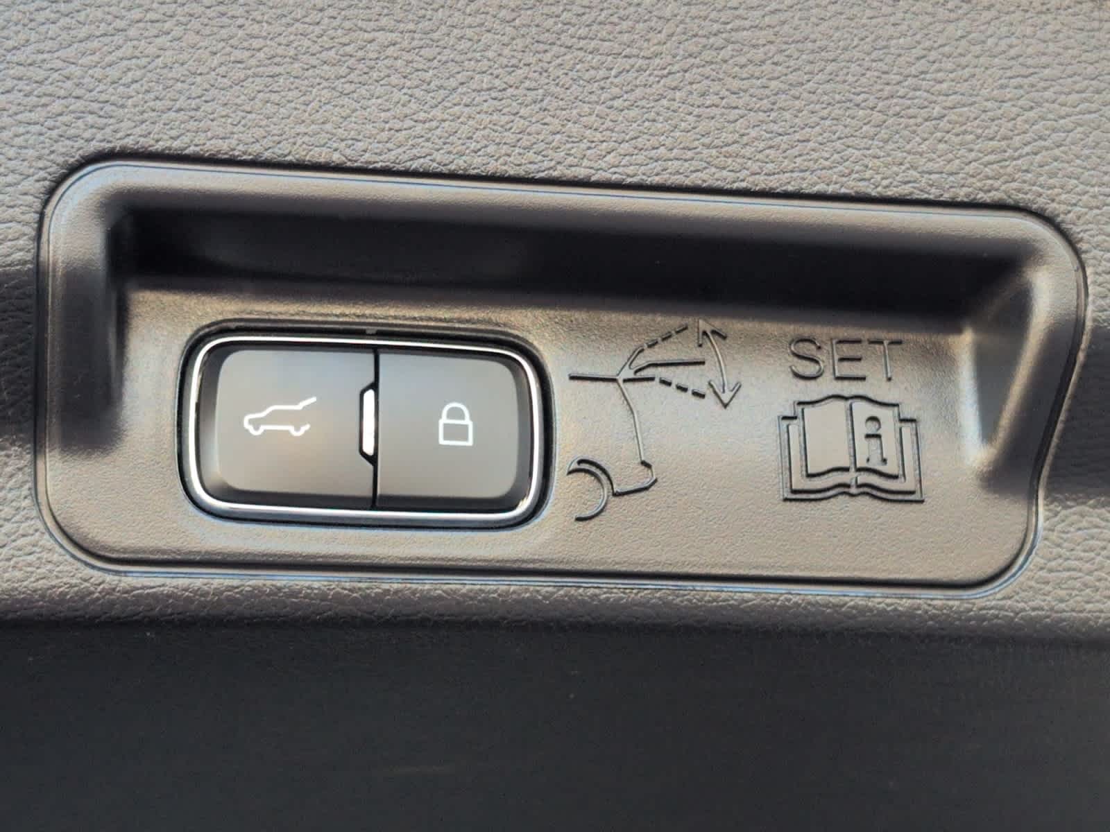 used 2021 Ford Explorer car, priced at $29,497