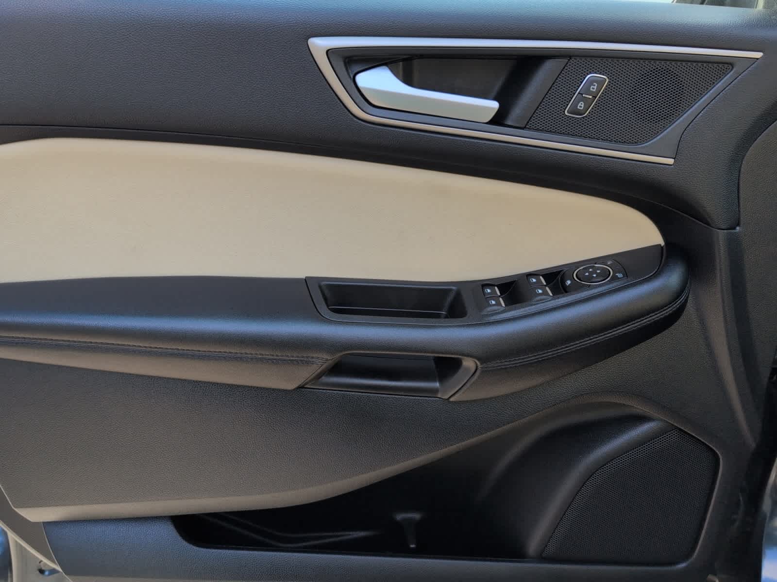 used 2022 Ford Edge car, priced at $26,497