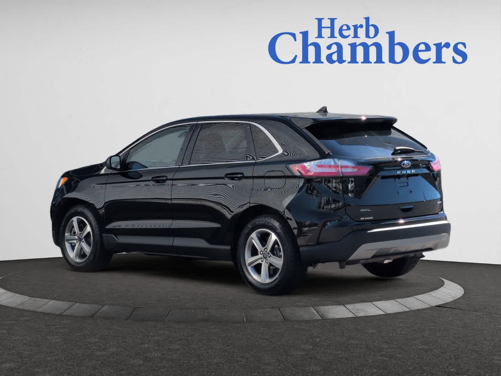 used 2022 Ford Edge car, priced at $26,297
