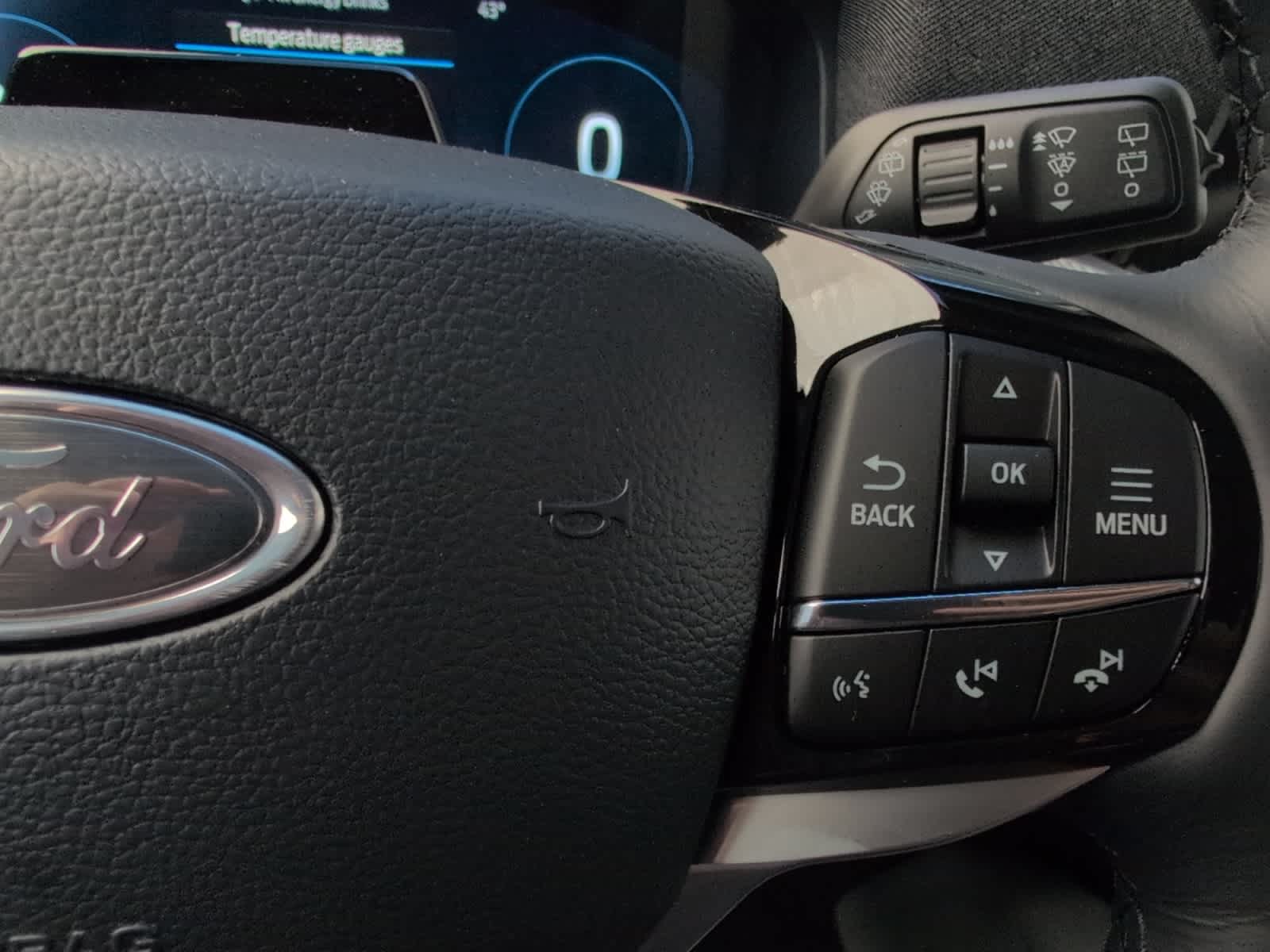 new 2025 Ford Explorer car, priced at $62,040