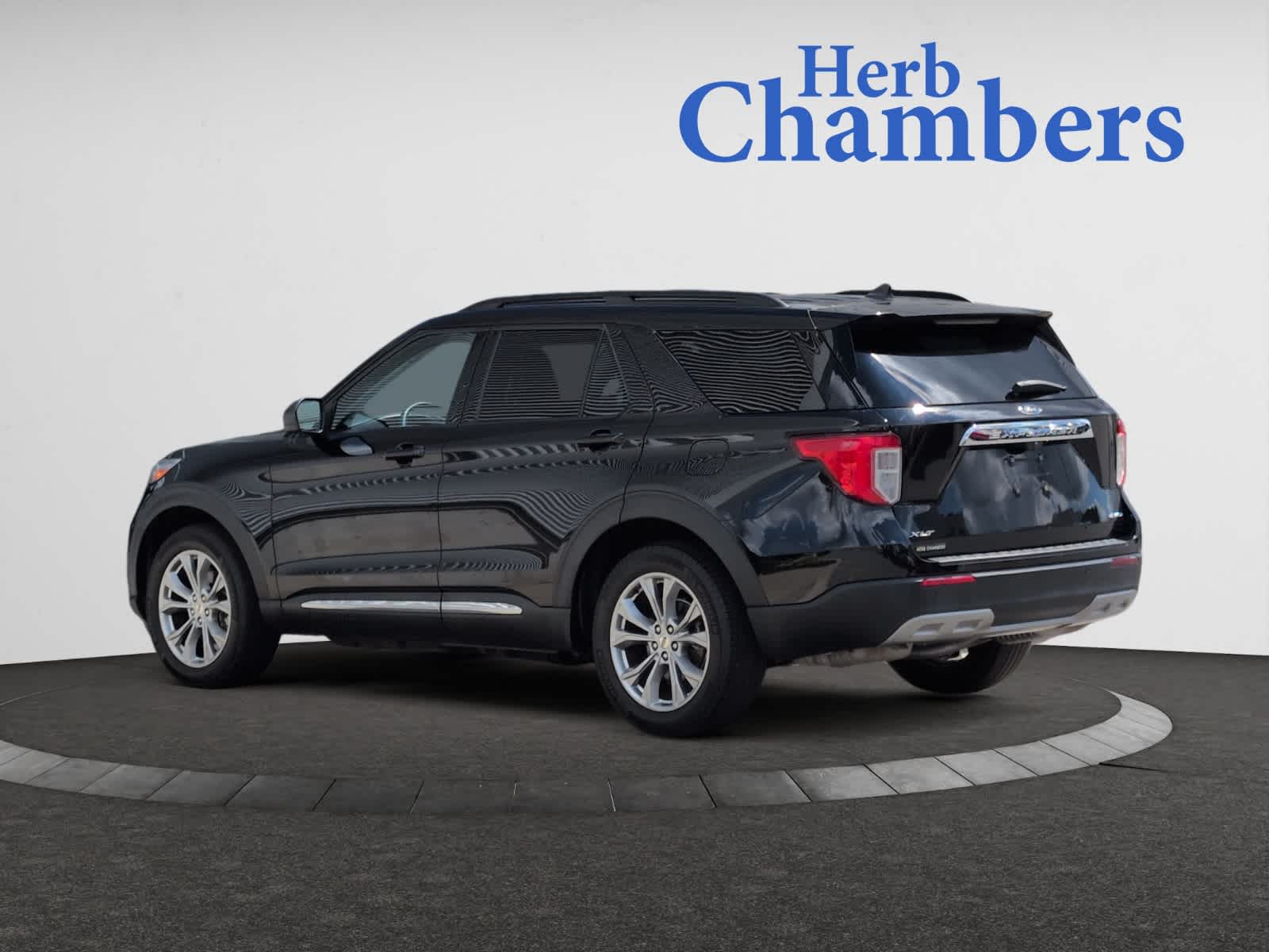 used 2022 Ford Explorer car, priced at $33,998