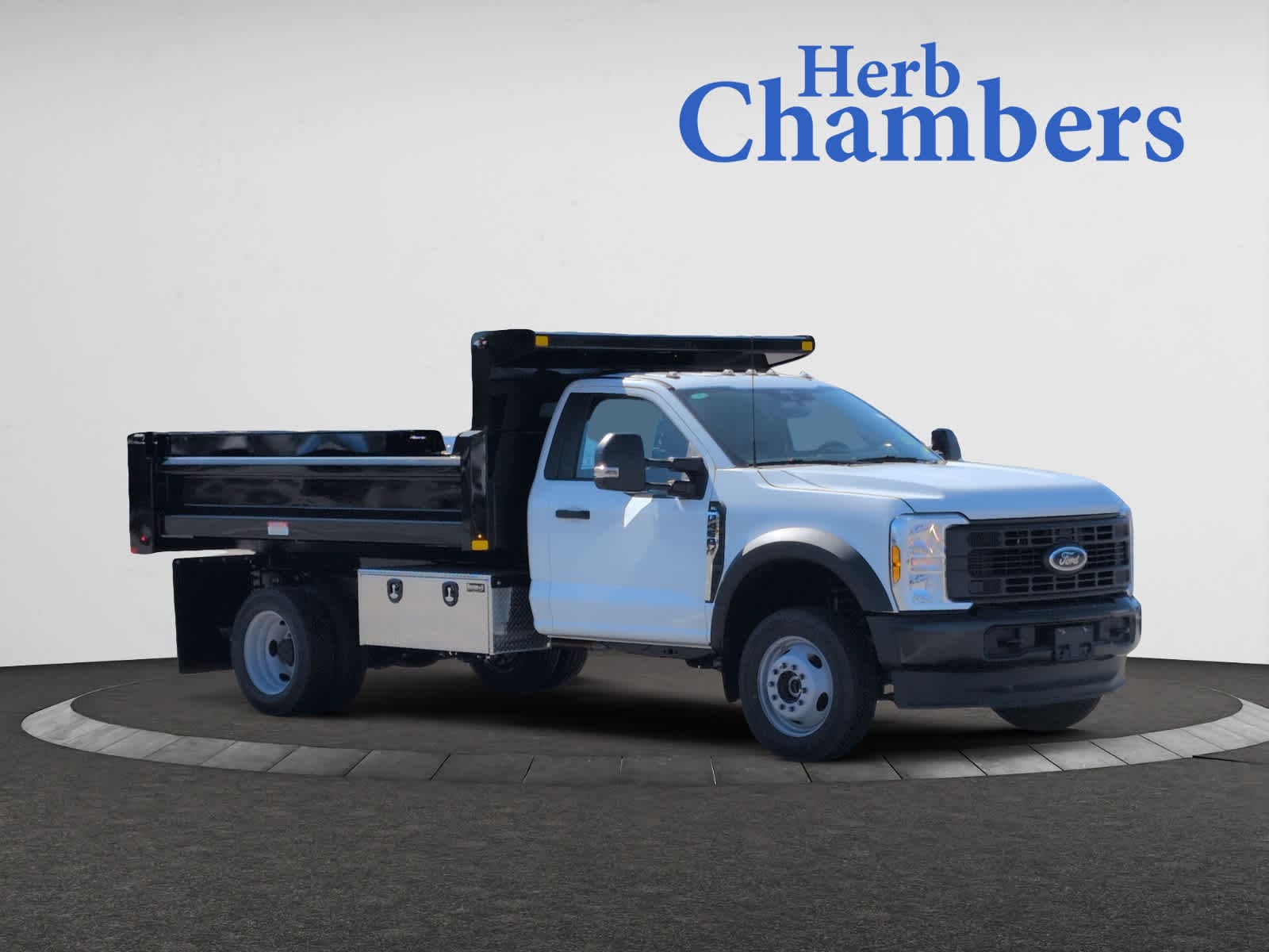 new 2024 Ford Super Duty F-450 DRW car, priced at $81,998