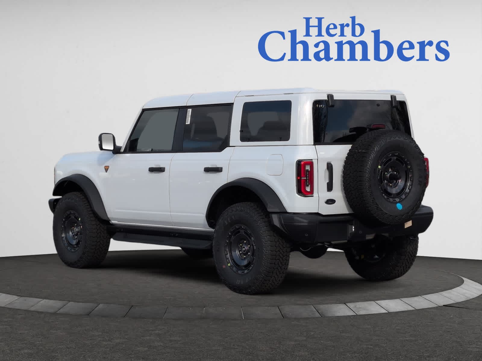 new 2025 Ford Bronco car, priced at $68,925