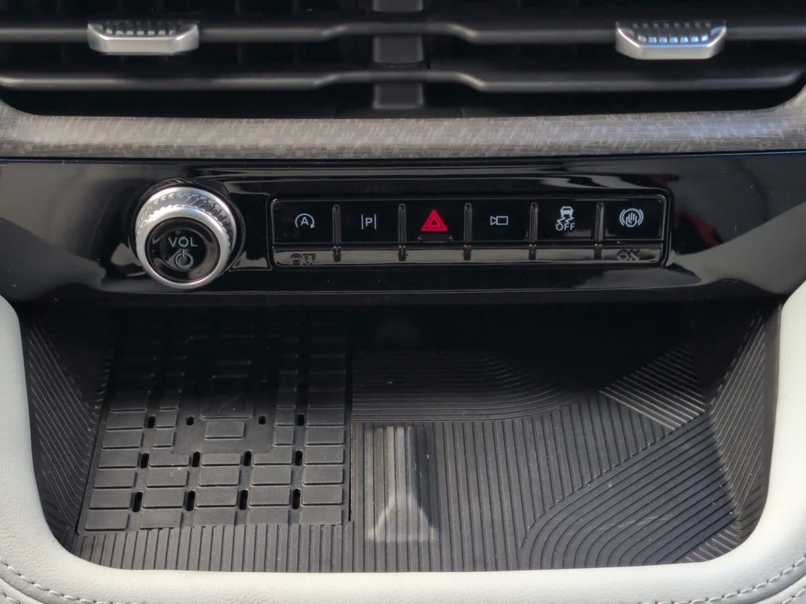 new 2025 Ford Explorer car, priced at $62,795