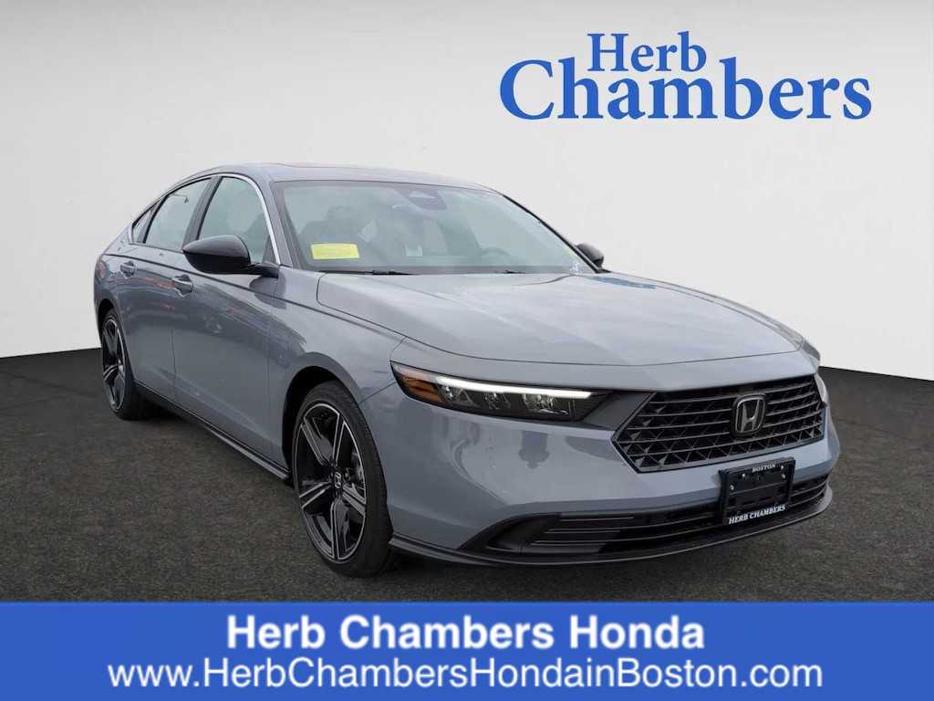 new 2025 Honda Accord Hybrid car, priced at $35,305
