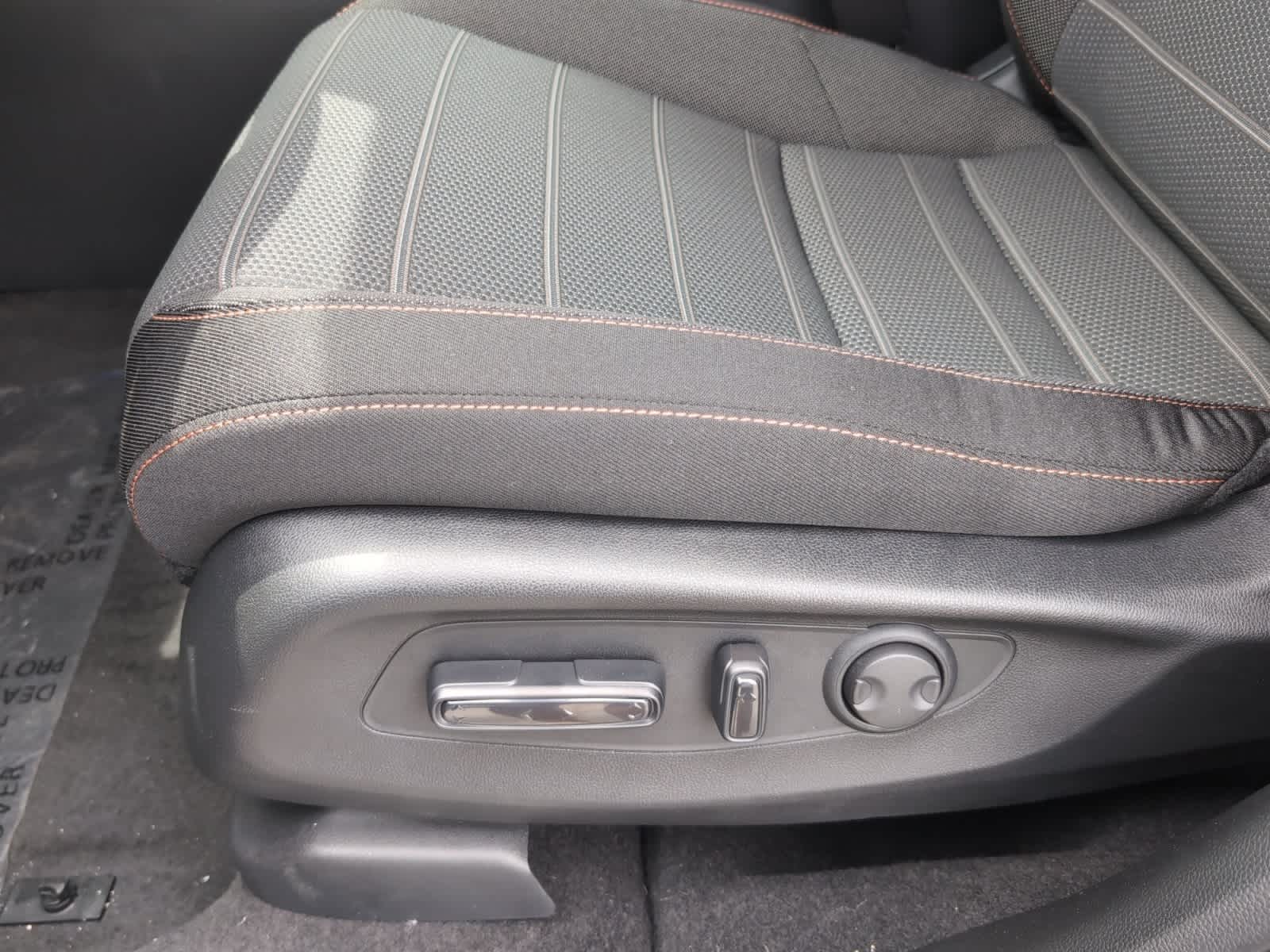 new 2026 Honda CR-V Hybrid car, priced at $39,035